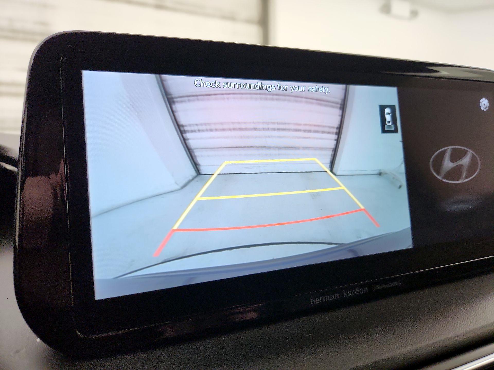 Thumbnail: 2021 Hyundai Santa Fe - 14