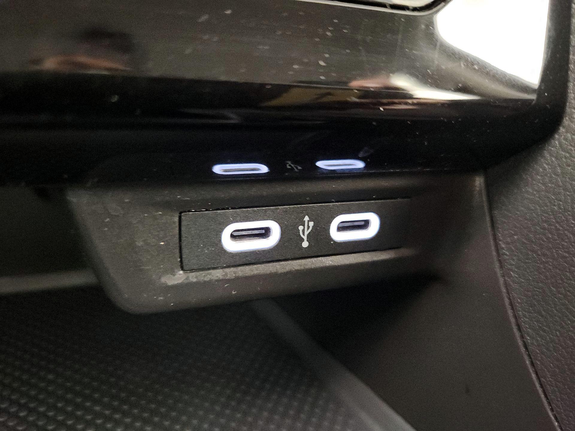 Thumbnail: 2025 Volkswagen Jetta - 18