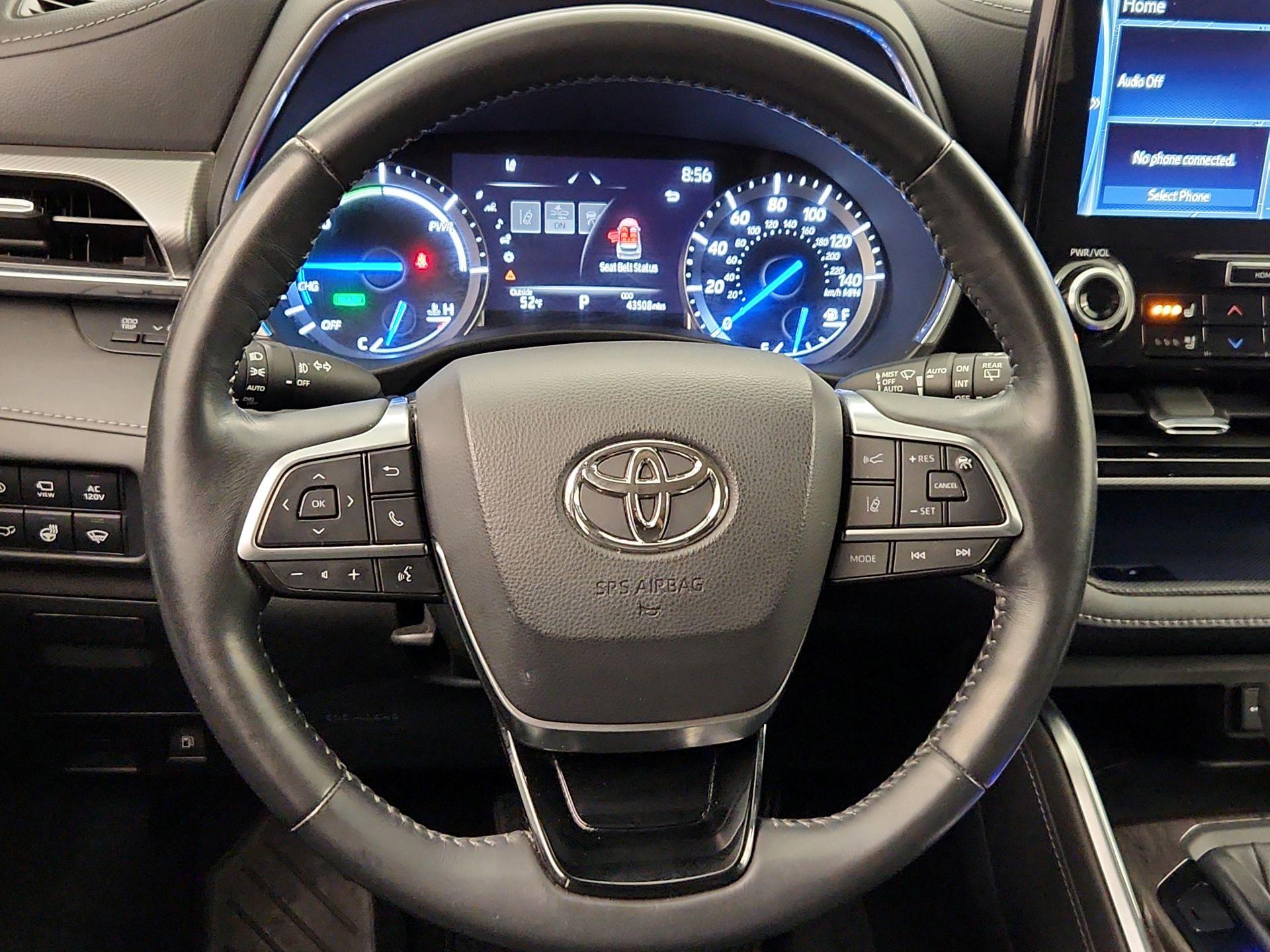 Thumbnail: 2021 Toyota Highlander - 10