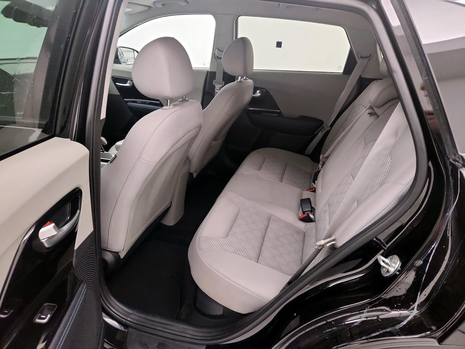 2020 Kia Niro LXS - Photo 20