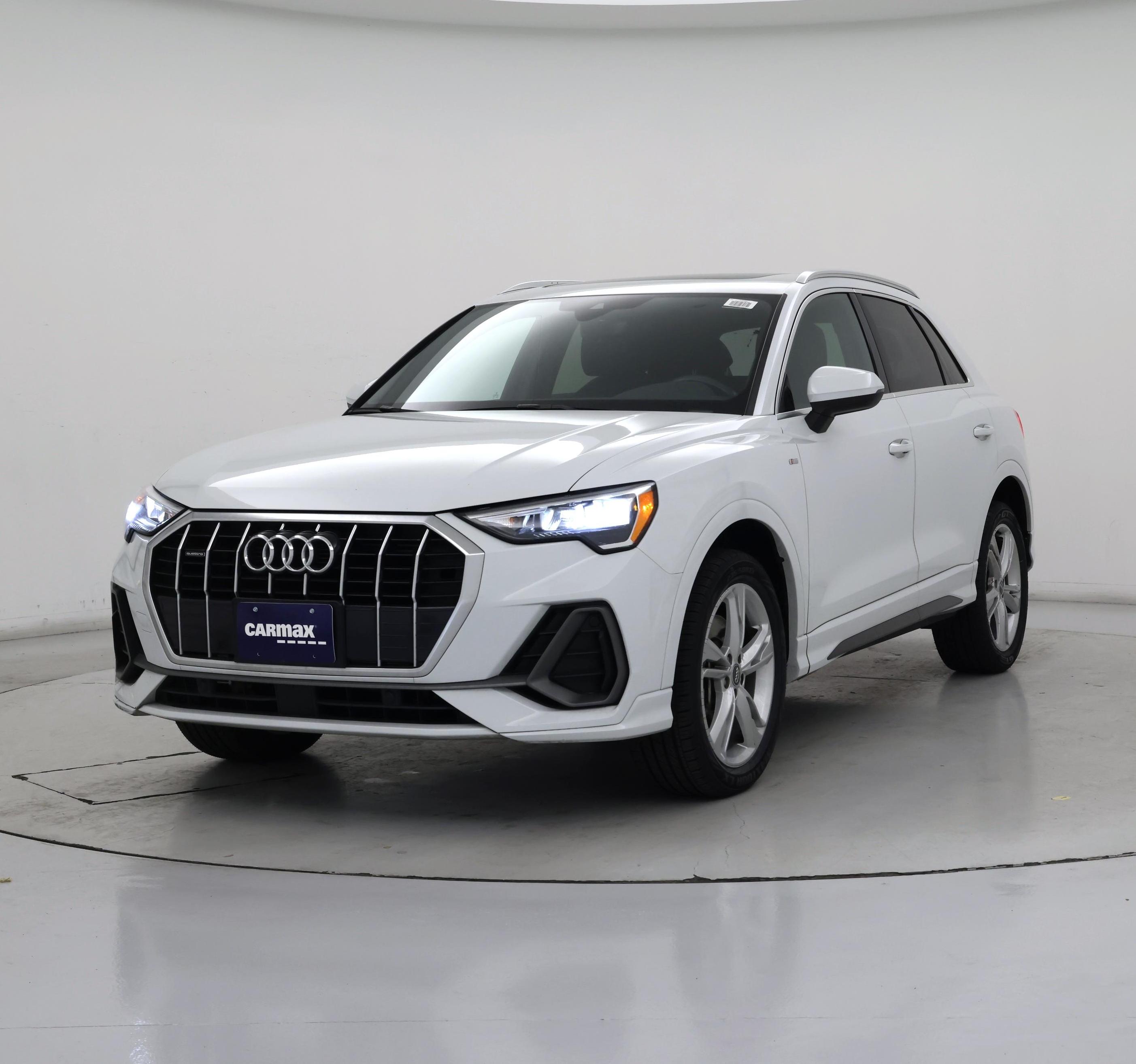Thumbnail: 2020 Audi Q3 - 4