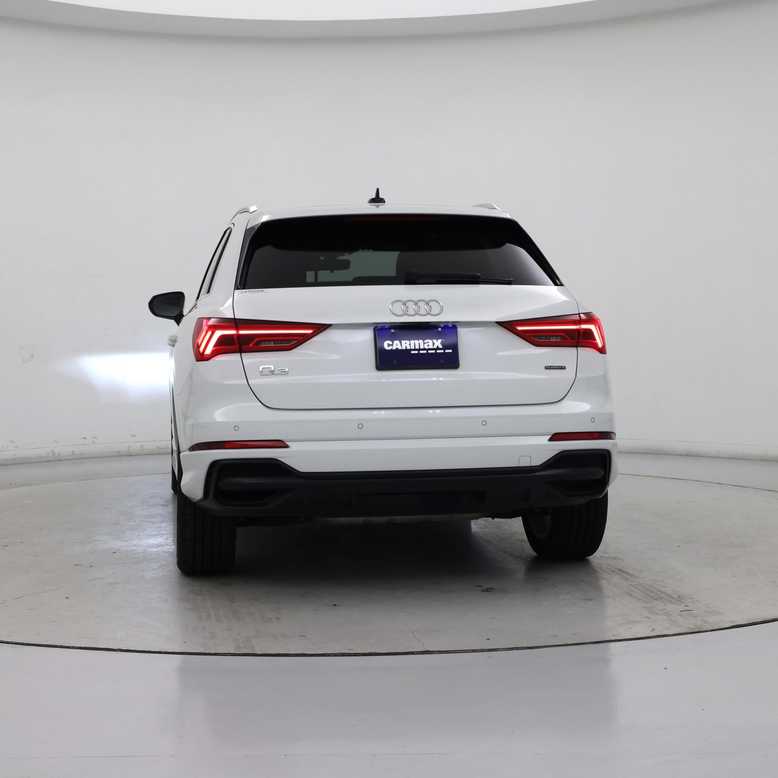 Thumbnail: 2020 Audi Q3 - 6