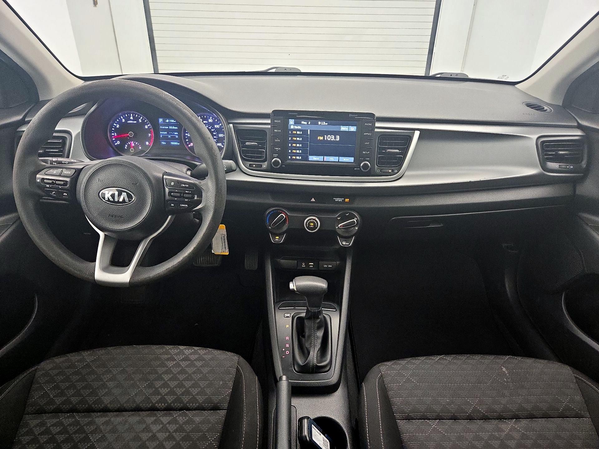 Thumbnail: 2019 Kia Rio - 8