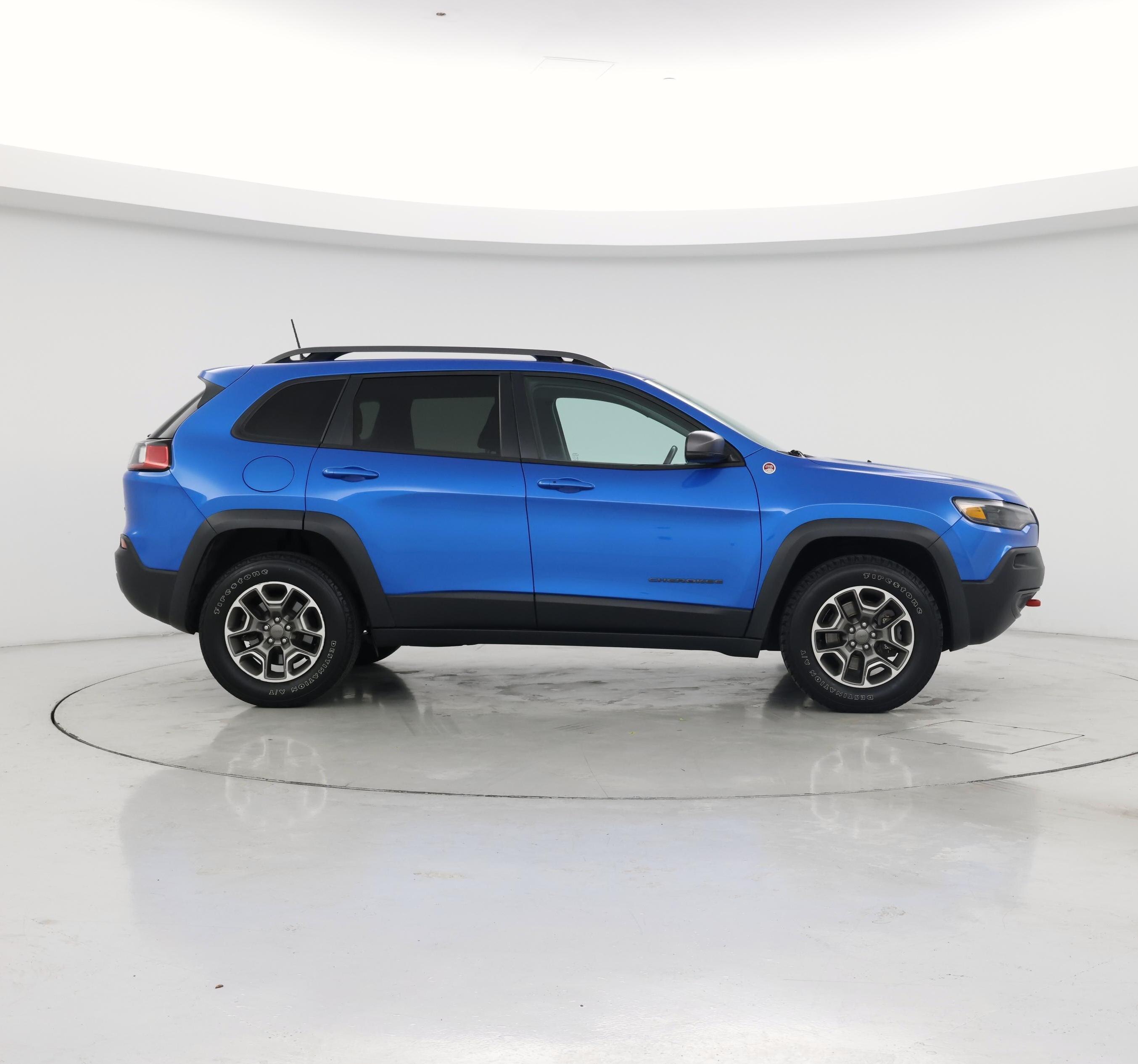 Thumbnail: 2020 Jeep Cherokee - 7