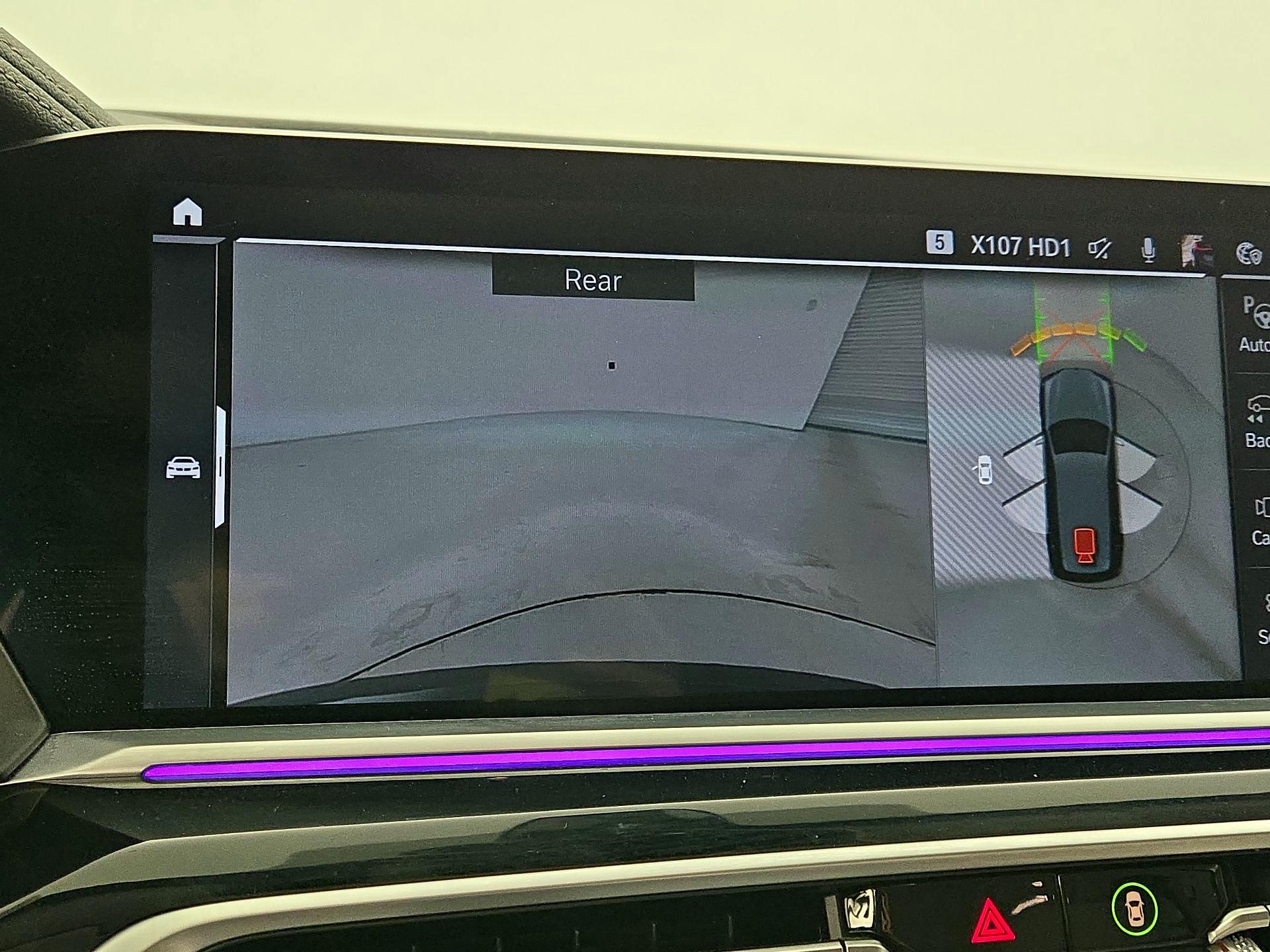 Thumbnail: 2022 BMW X7 - 15