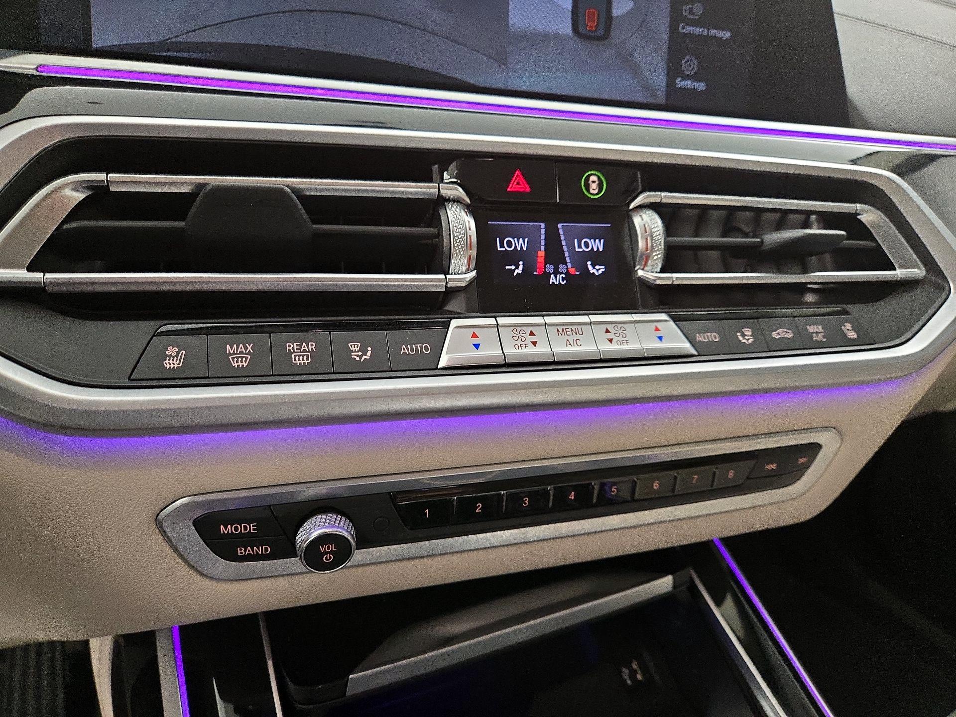 Thumbnail: 2022 BMW X7 - 17