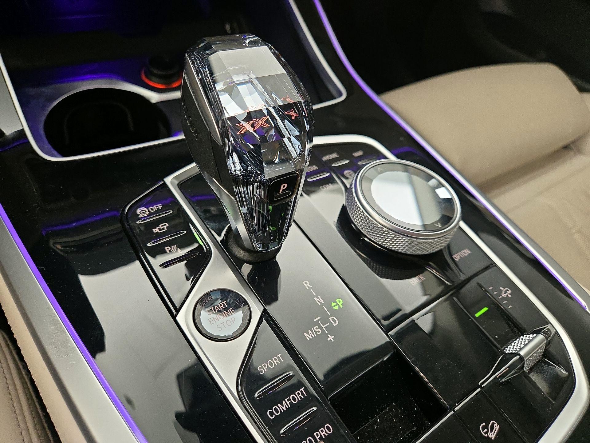 Thumbnail: 2022 BMW X7 - 18