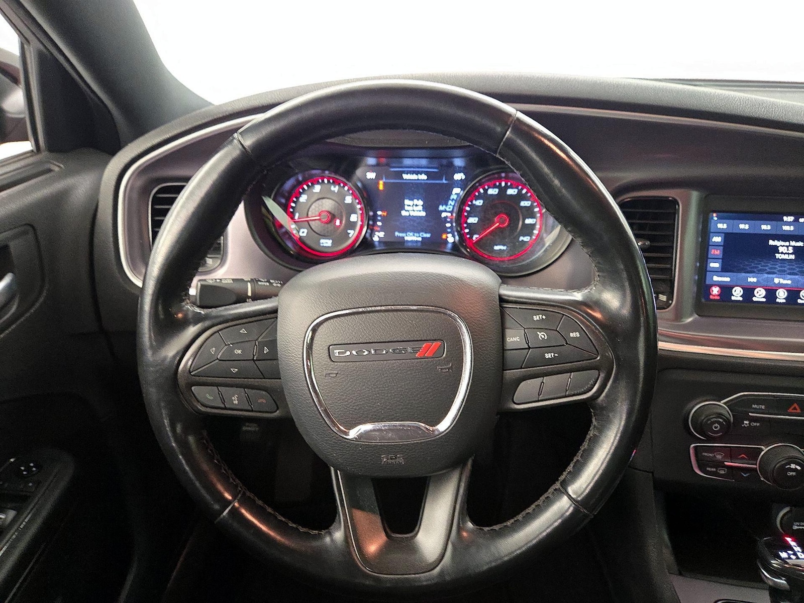2020 Dodge Charger SXT - Photo 11