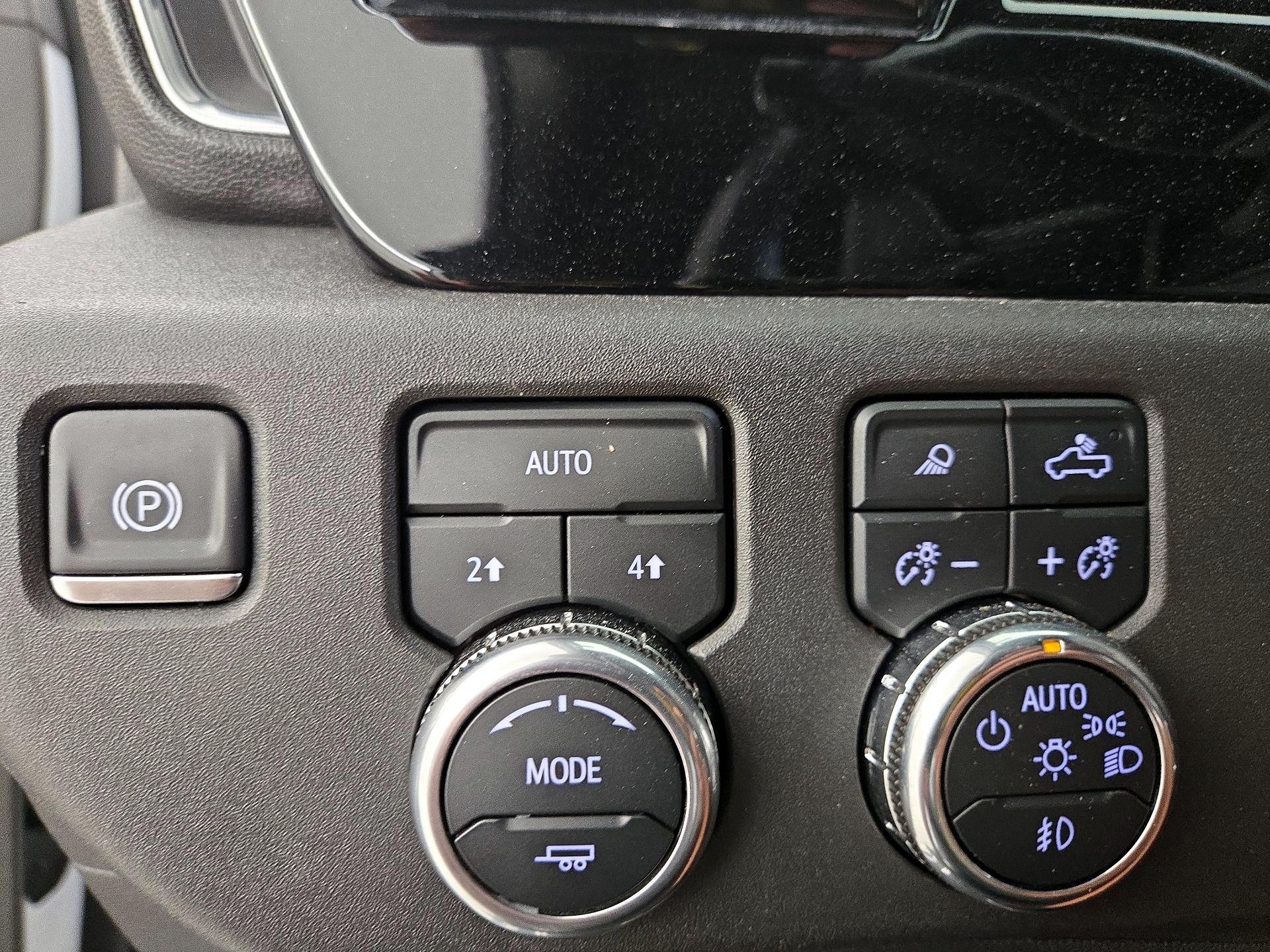 Thumbnail: 2024 GMC Sierra 1500 - 13