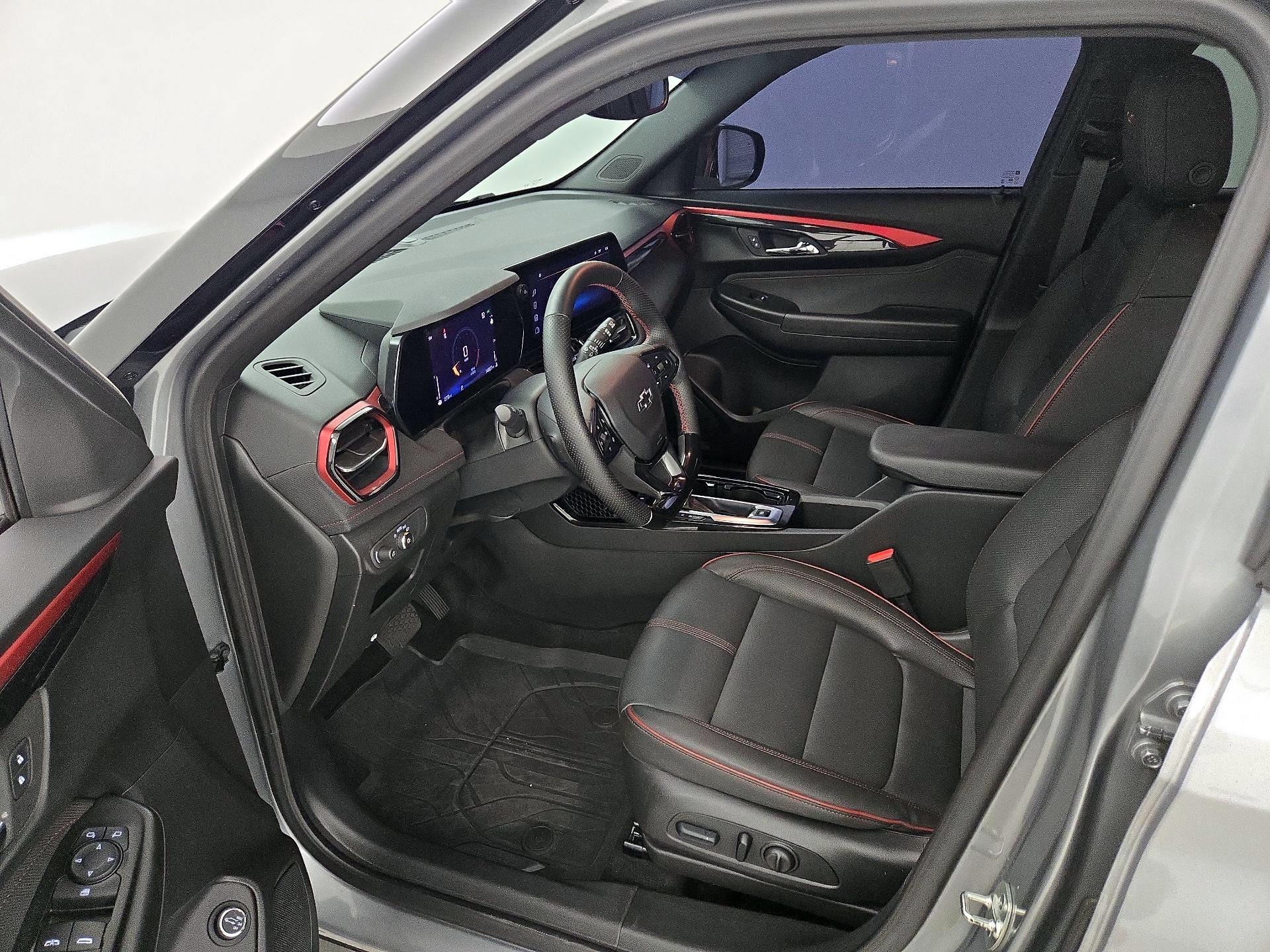 Thumbnail: 2024 Chevrolet TrailBlazer - 11