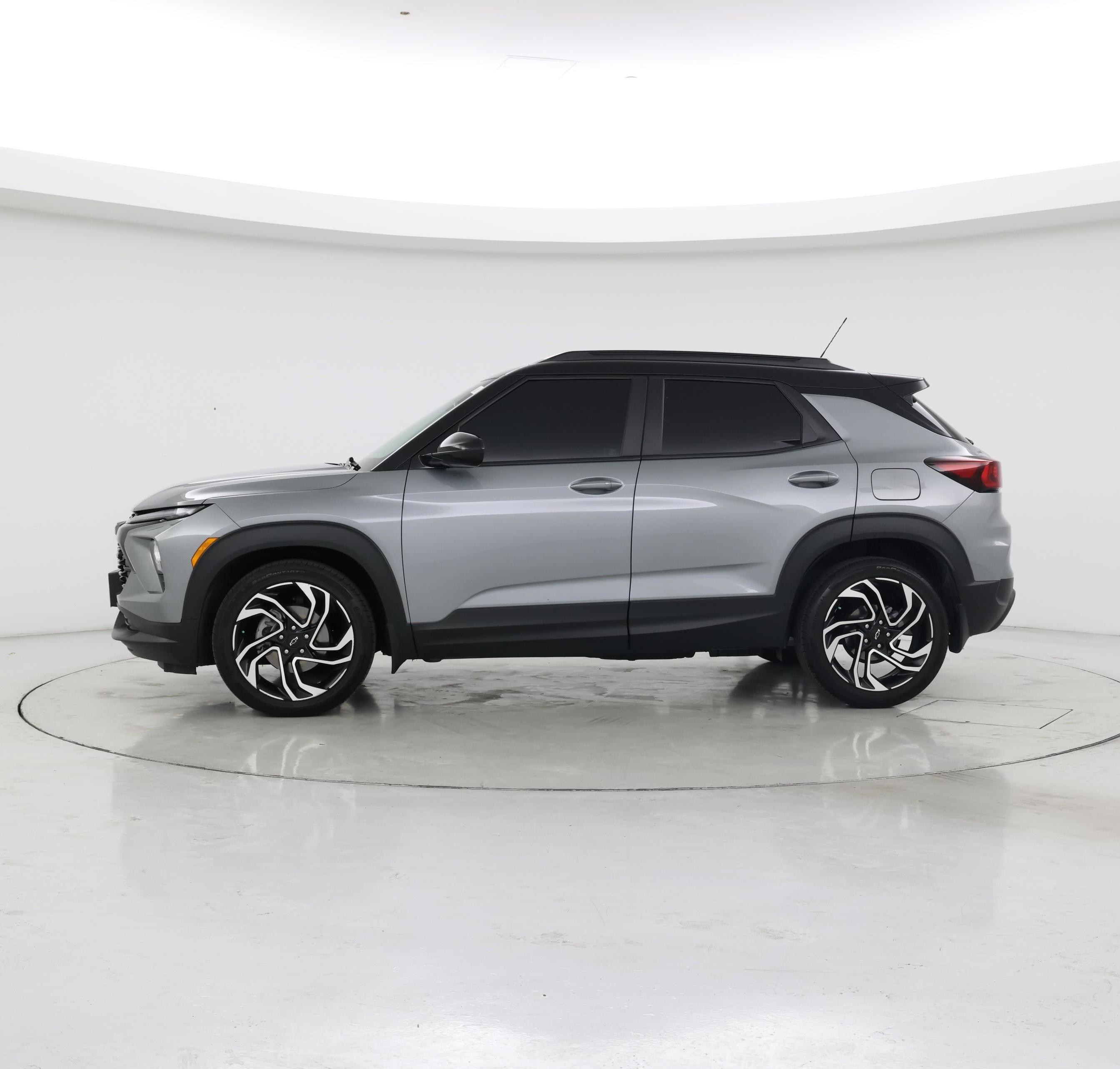 Thumbnail: 2024 Chevrolet TrailBlazer - 3