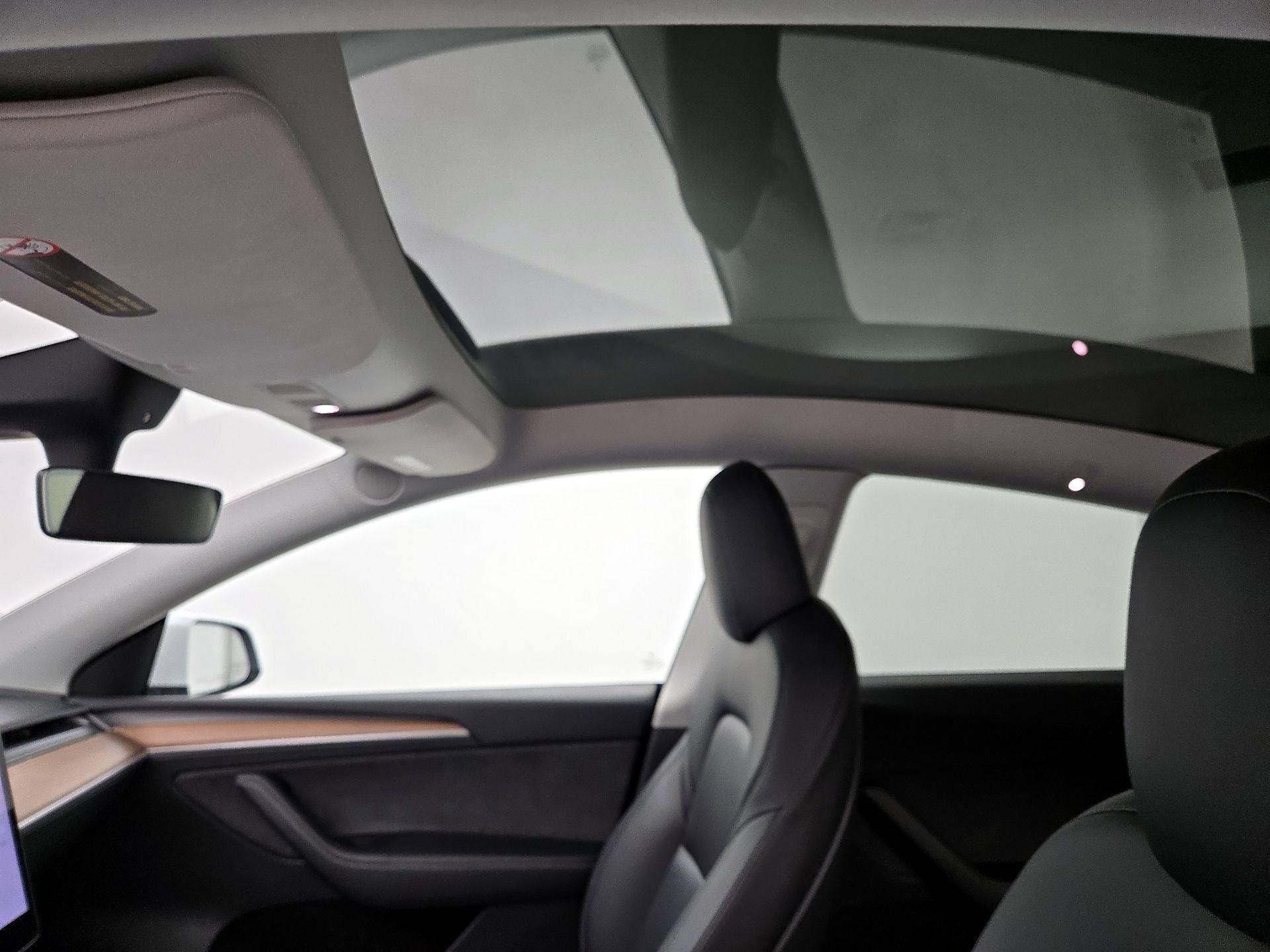 Thumbnail: 2022 Tesla Model Y - 18