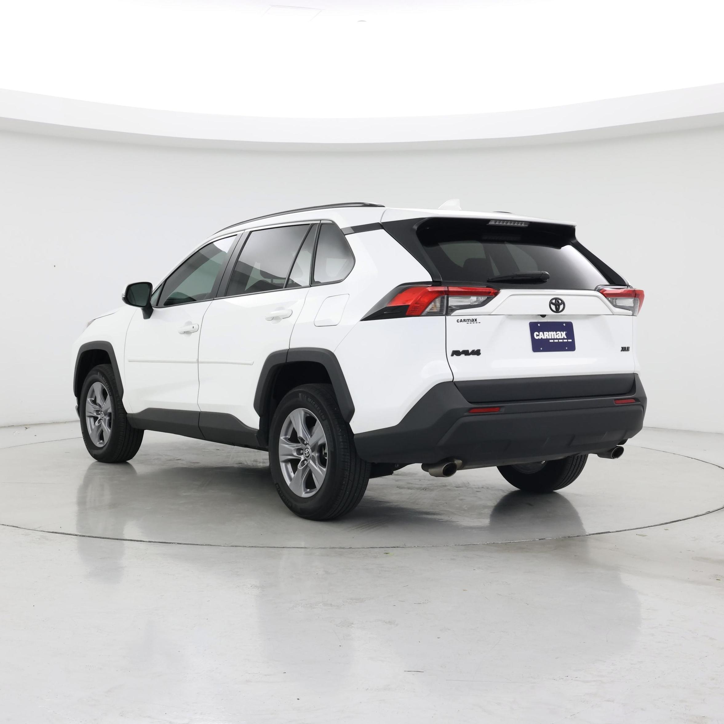 Thumbnail: 2022 Toyota RAV4 - 2
