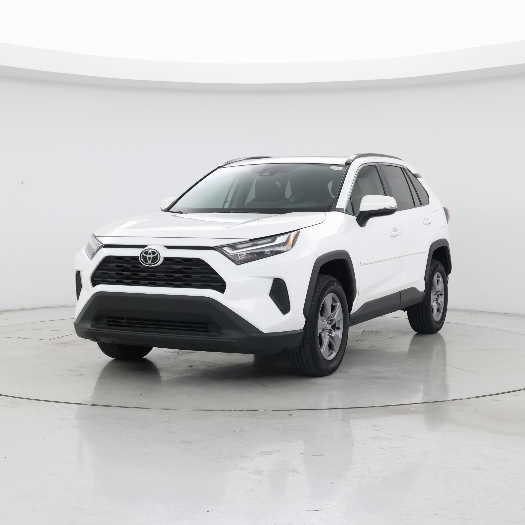 Thumbnail: 2022 Toyota RAV4 - 4