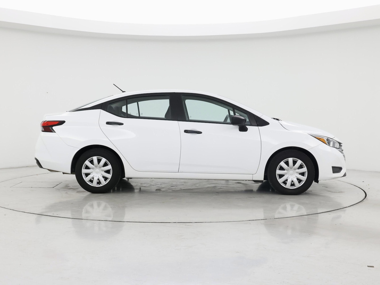 2023 Nissan Versa Sedan S - Photo 8