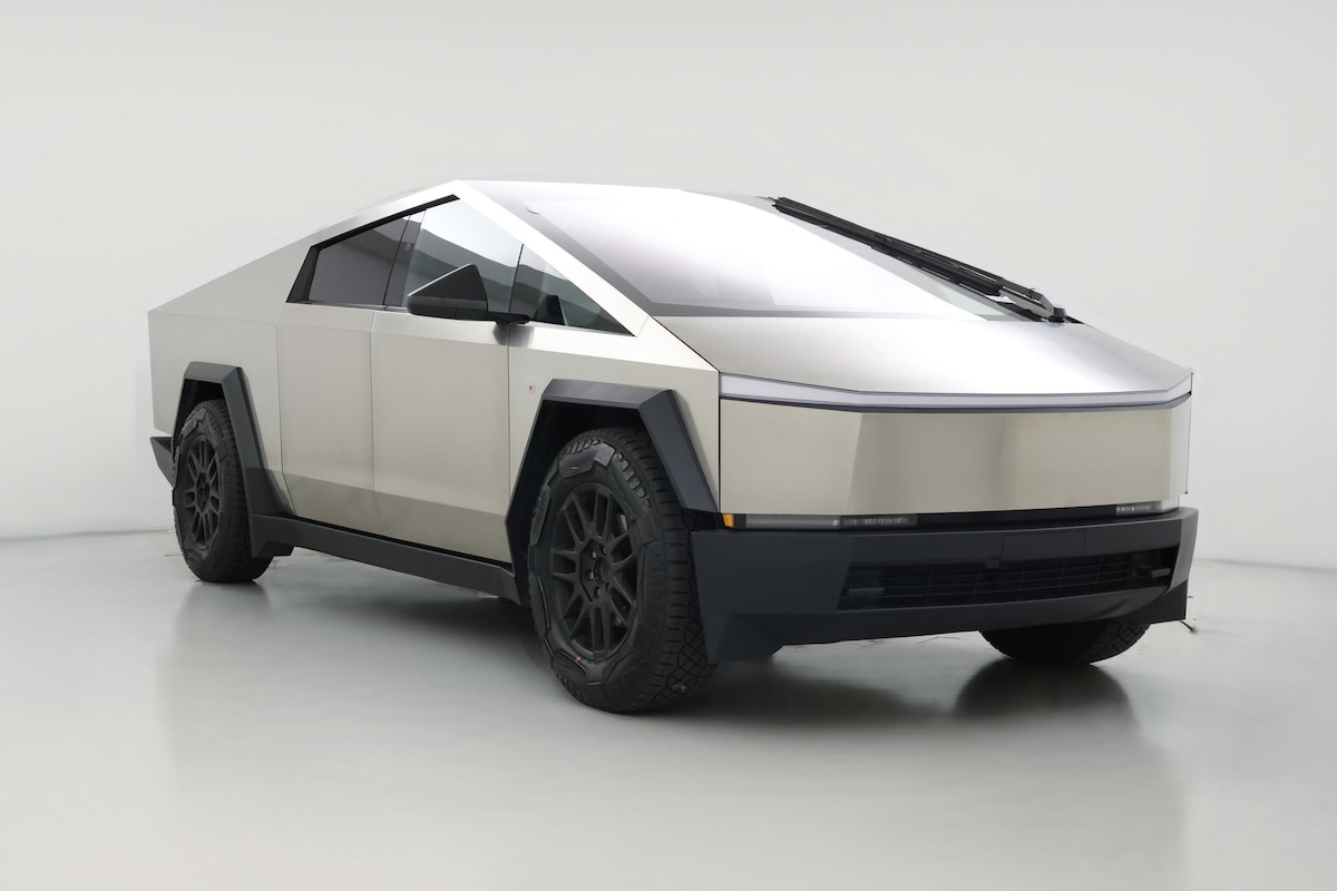 2024 Tesla Cybertruck CarMax Costa Mesa