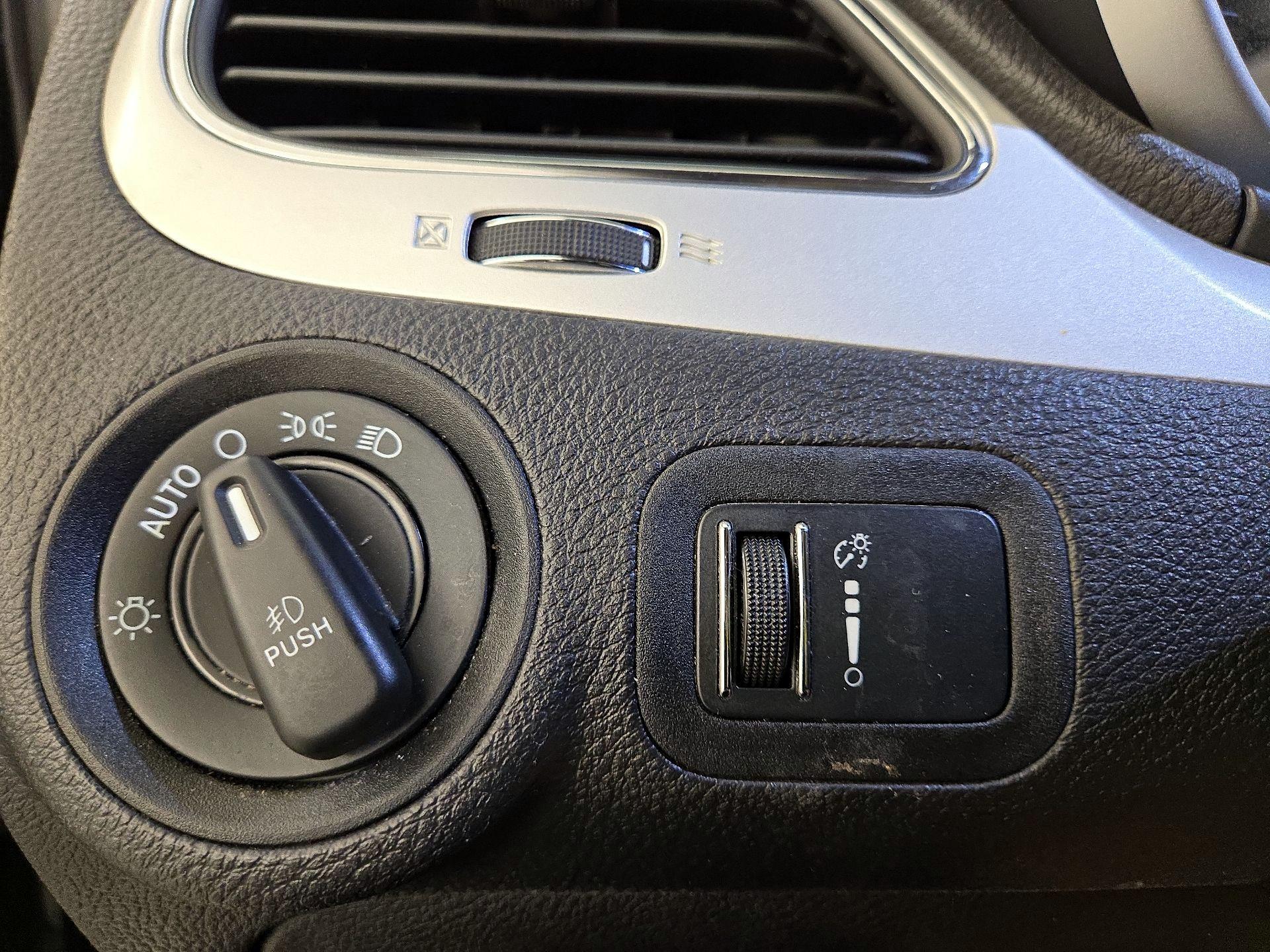 Thumbnail: 2016 Dodge Journey - 13