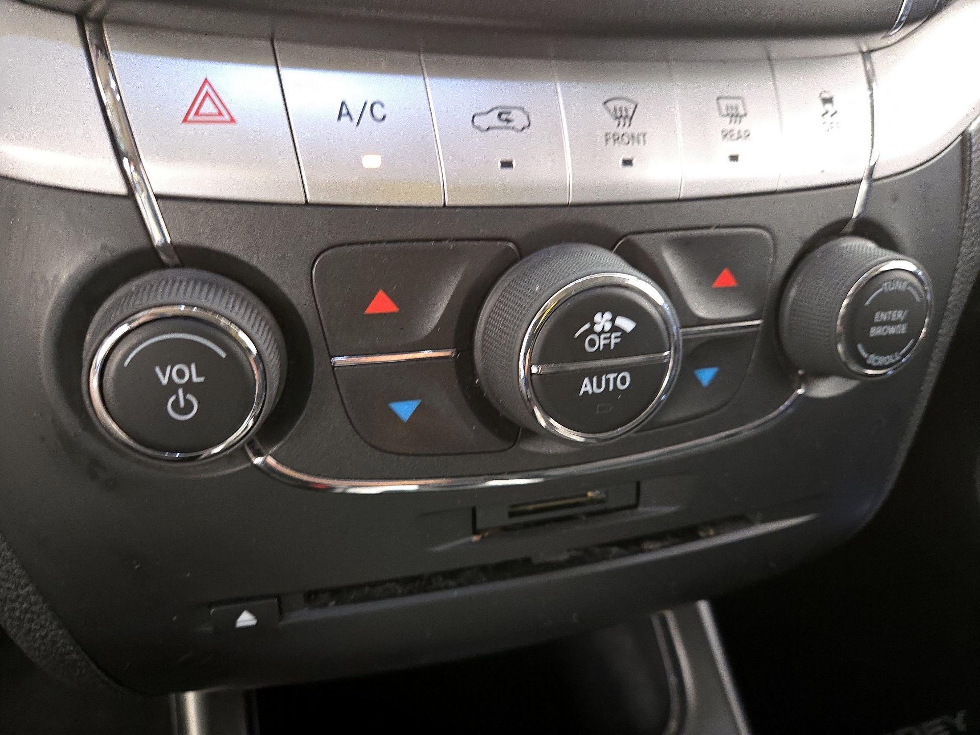 Thumbnail: 2016 Dodge Journey - 16