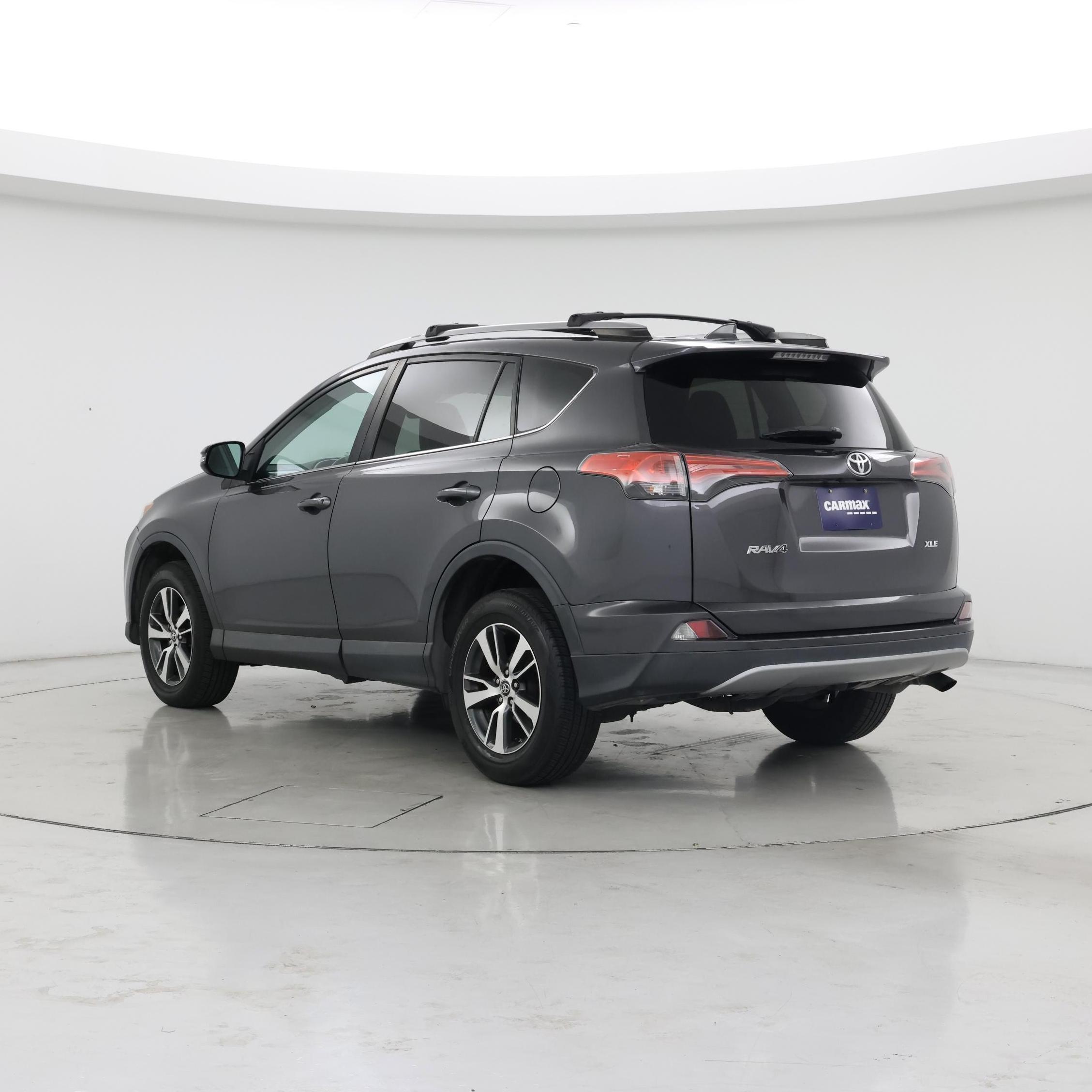 Thumbnail: 2017 Toyota RAV4 - 2