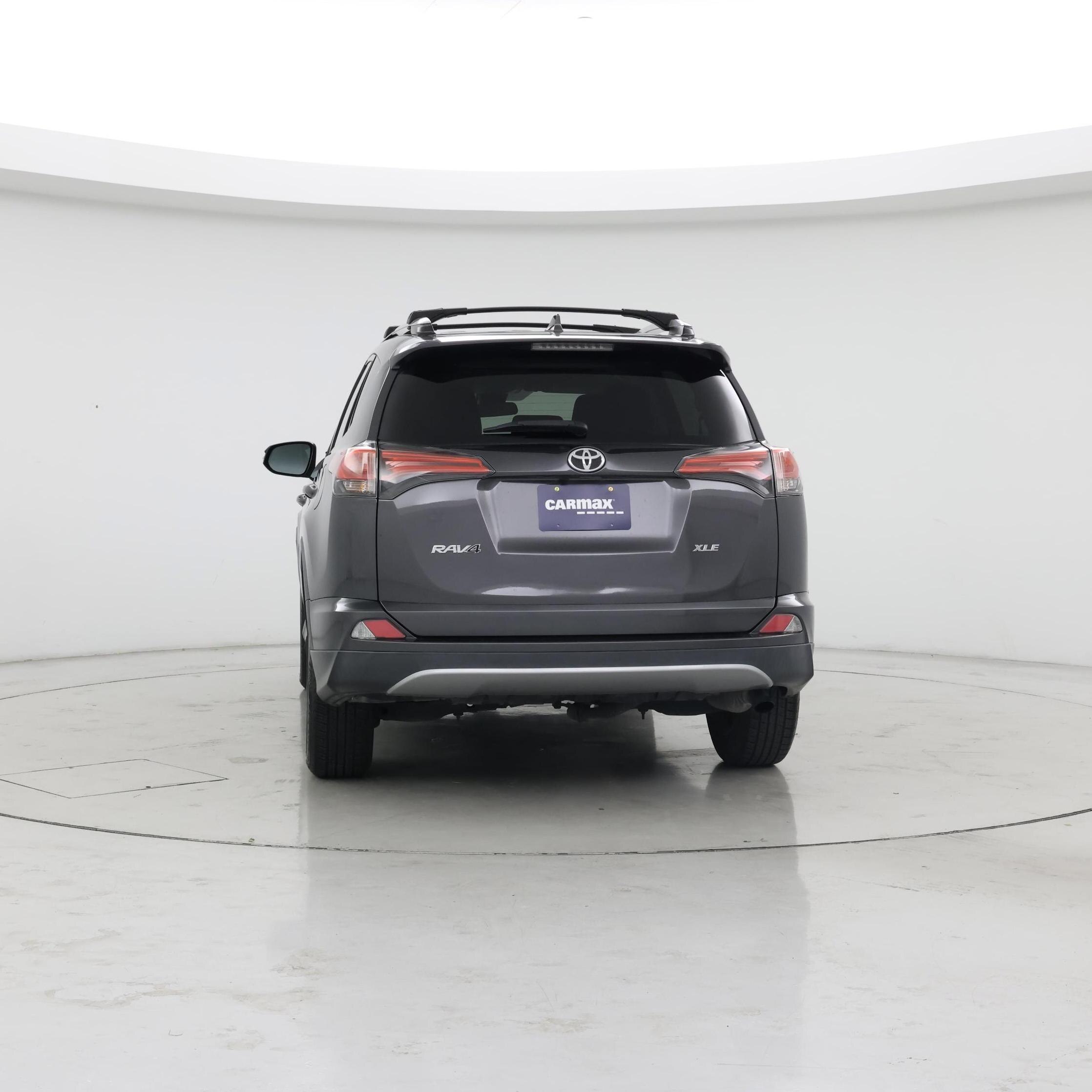Thumbnail: 2017 Toyota RAV4 - 6