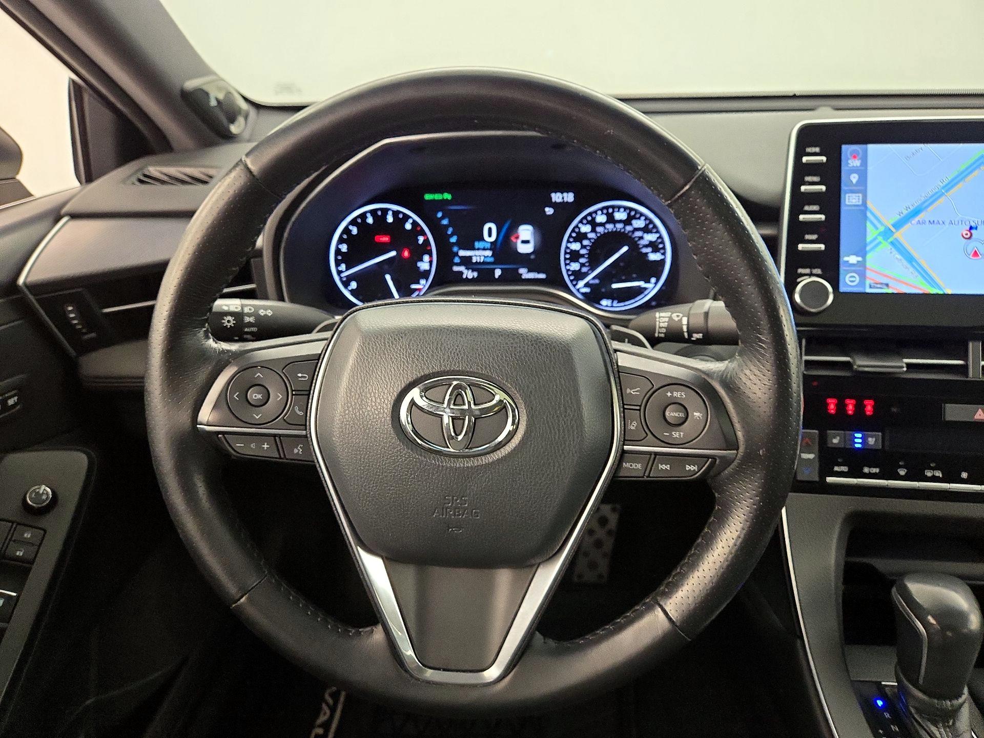 Thumbnail: 2020 Toyota Avalon - 10