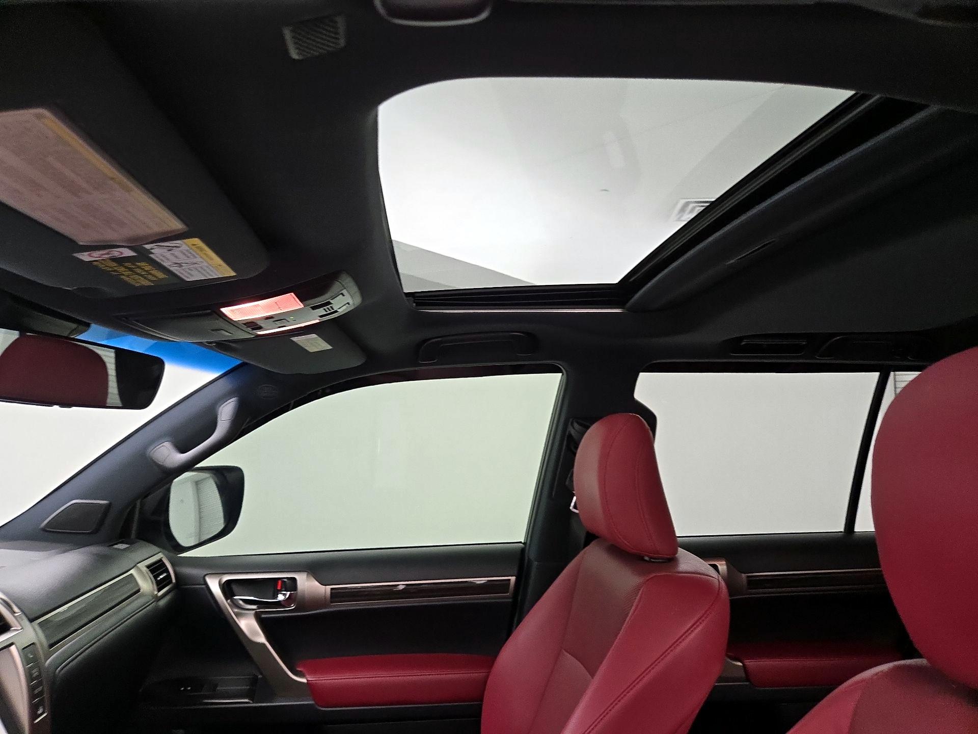 Thumbnail: 2021 Lexus GX - 19