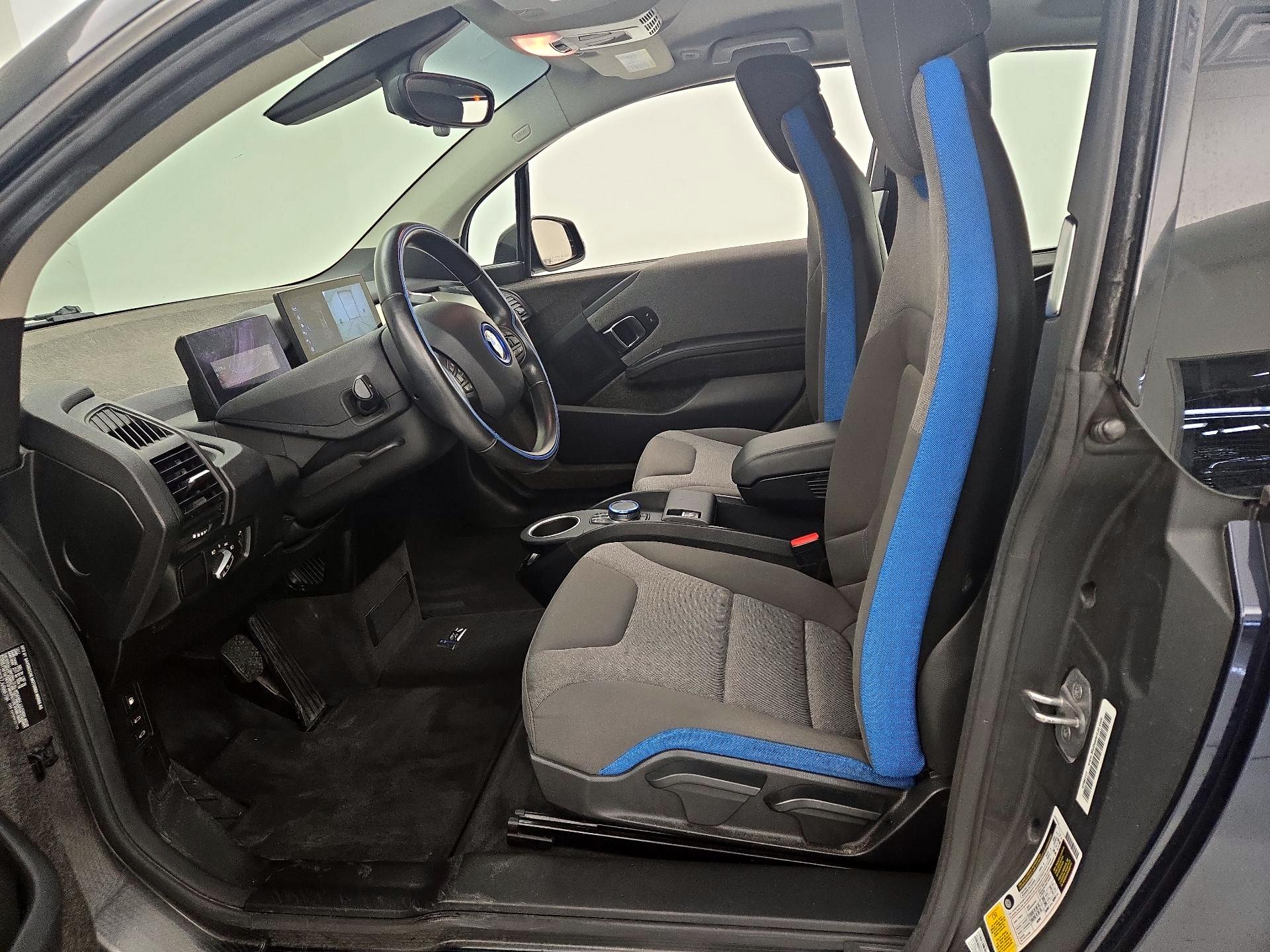 Thumbnail: 2018 BMW i3 - 11