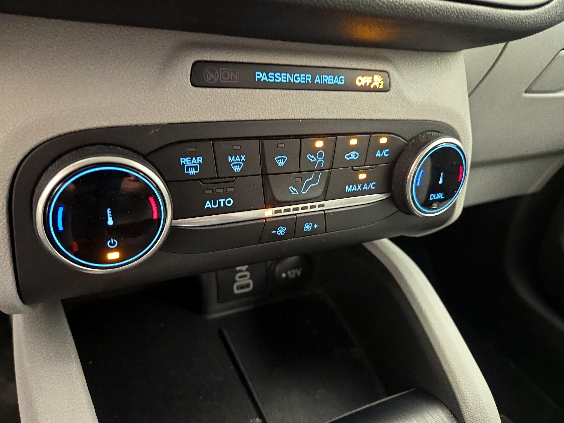 Thumbnail: 2024 Ford Escape - 16