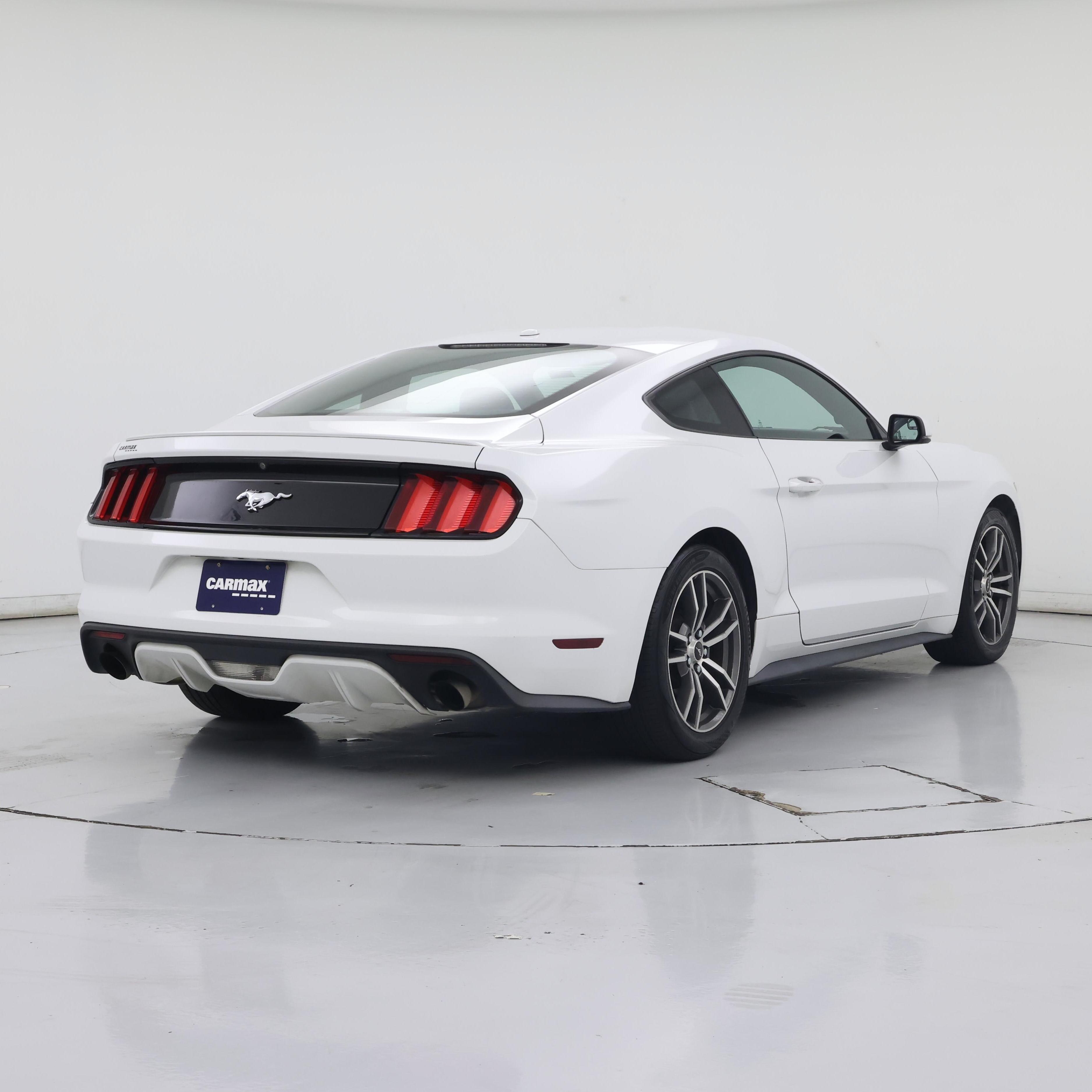 Thumbnail: 2016 Ford Mustang - 8