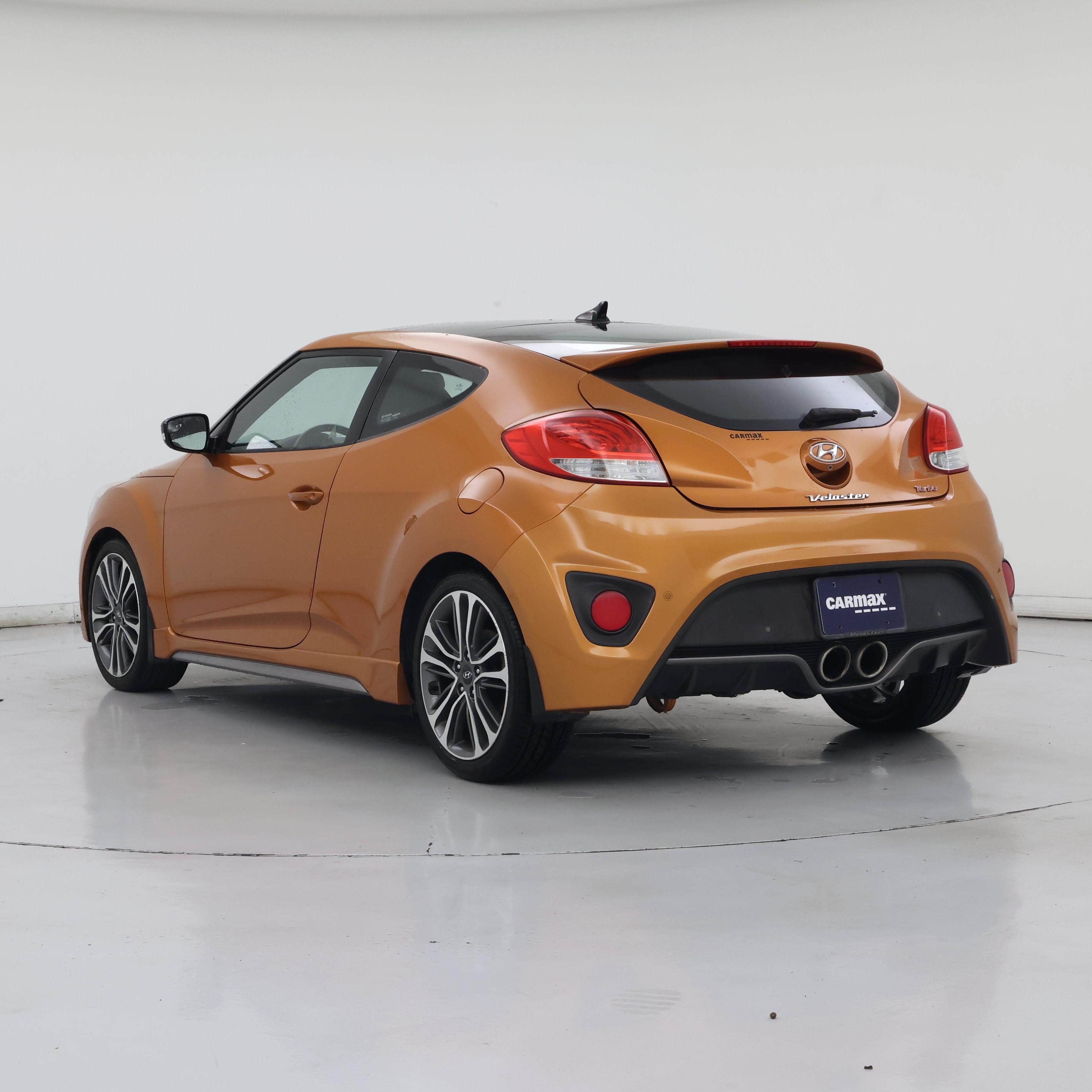 Thumbnail: 2016 Hyundai Veloster - 2