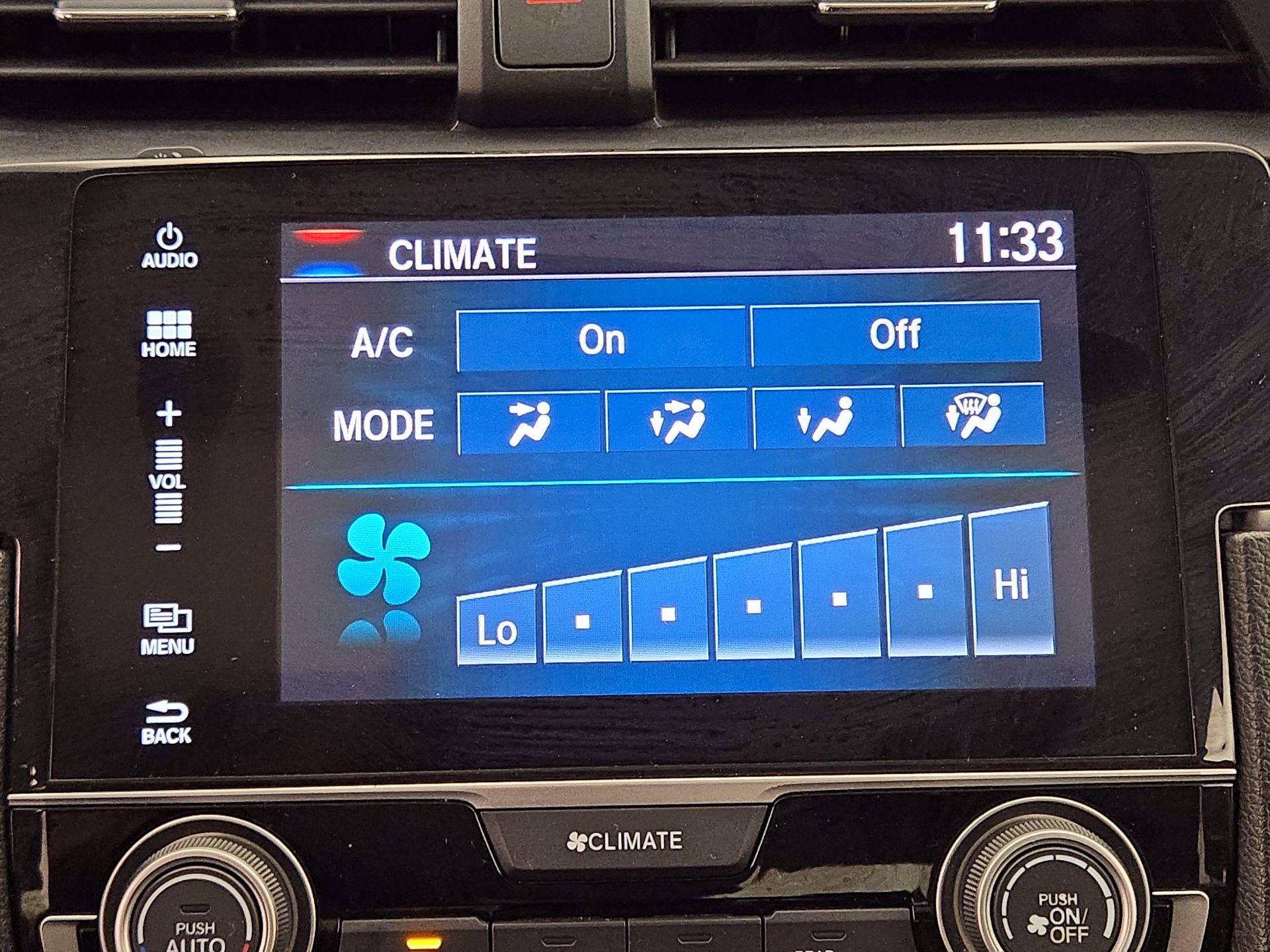 Thumbnail: 2017 Honda Civic - 16