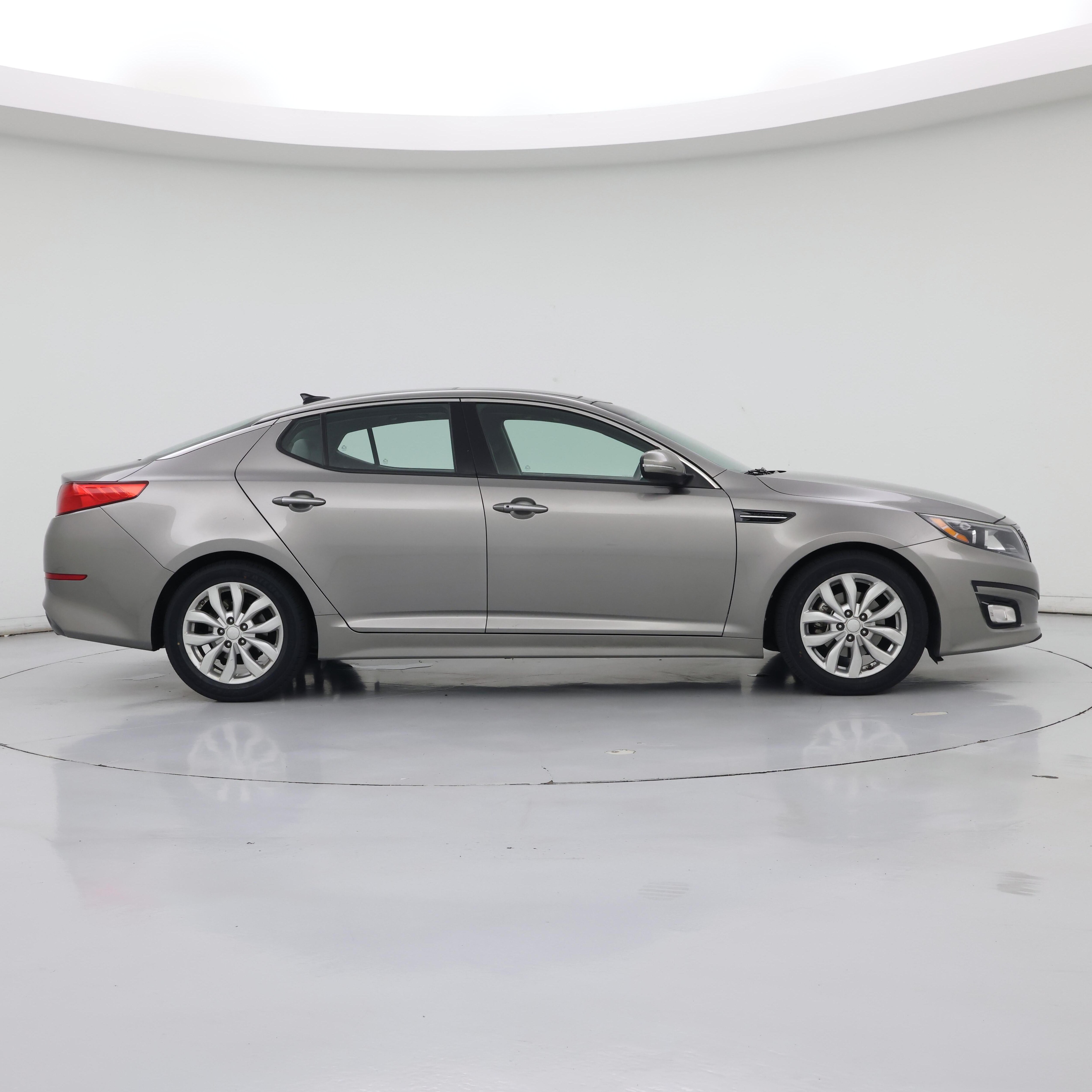 Thumbnail: 2015 Kia Optima - 7