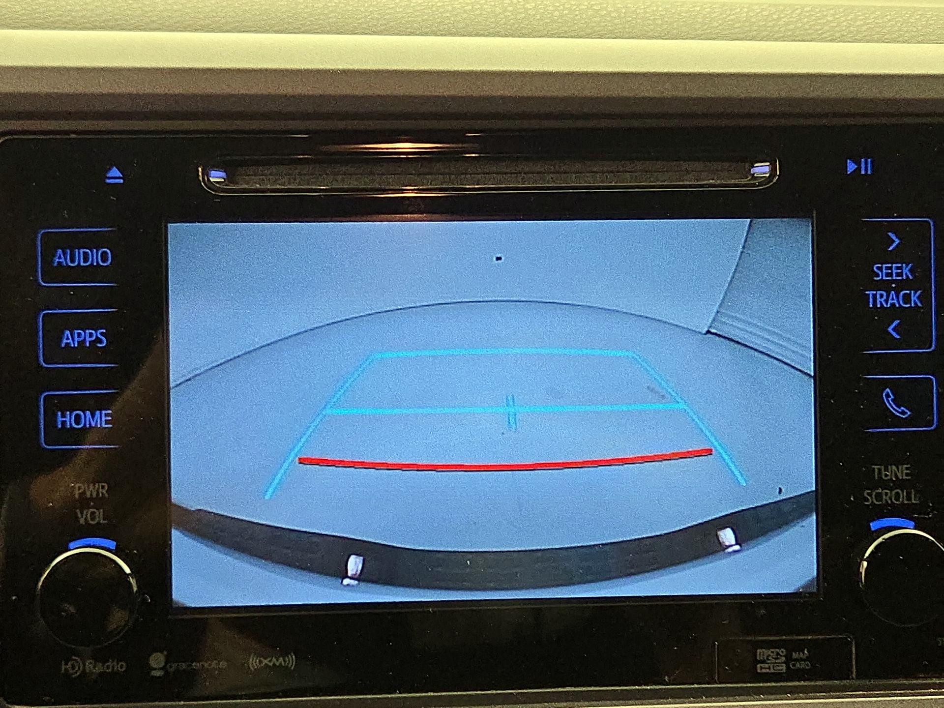 Thumbnail: 2016 Toyota Tacoma - 14