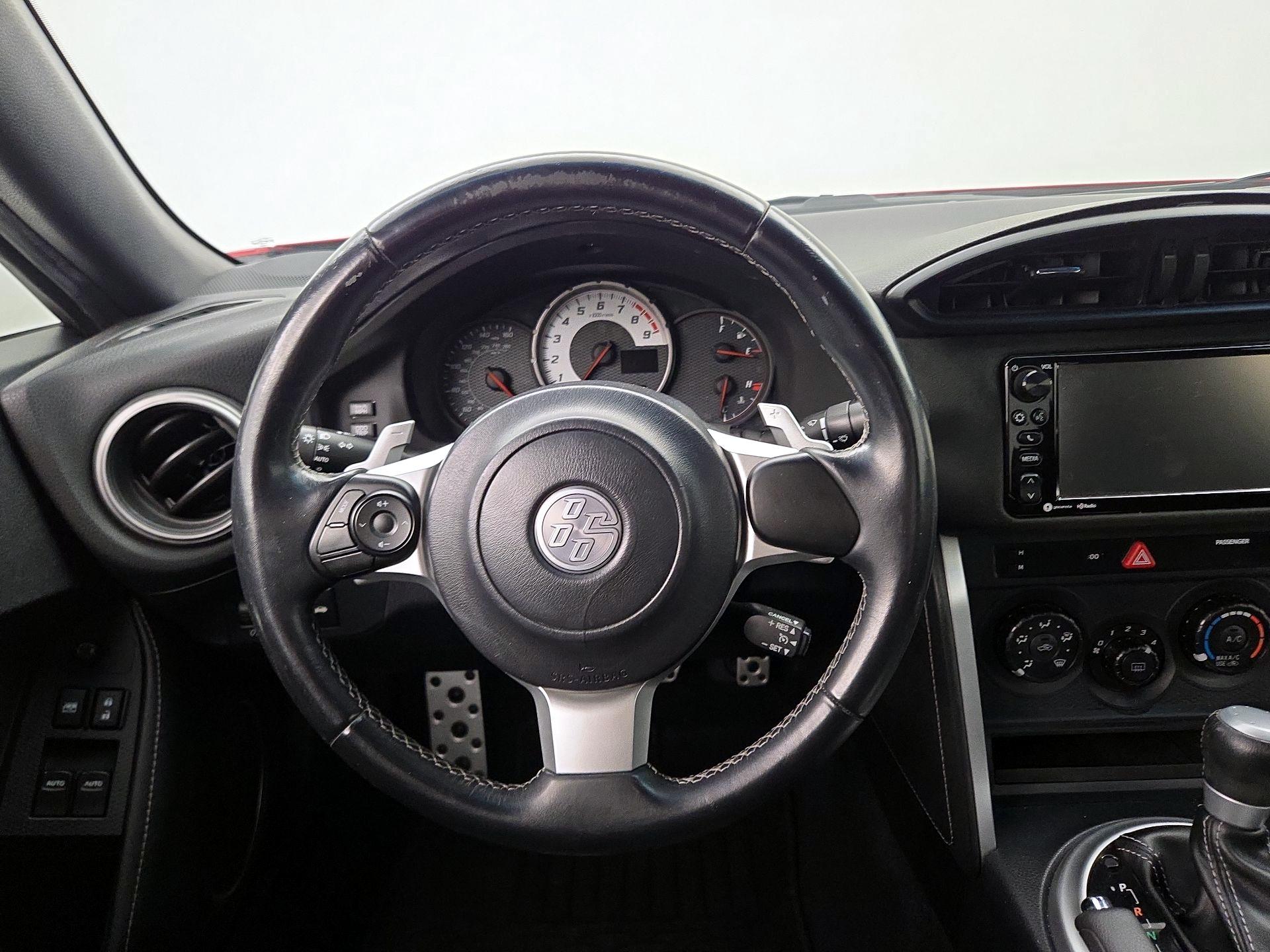 Thumbnail: 2017 Toyota 86 - 10