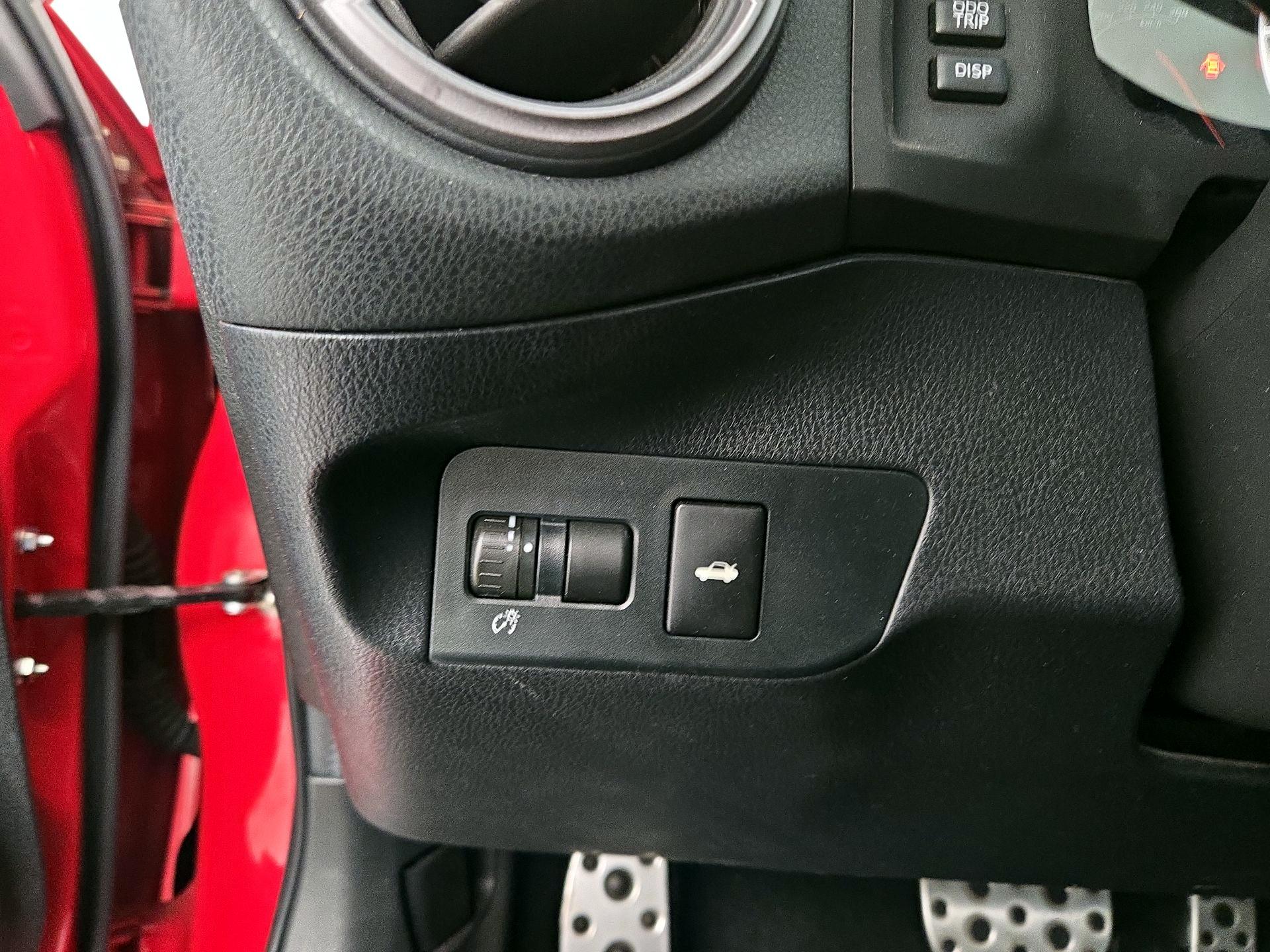 Thumbnail: 2017 Toyota 86 - 13