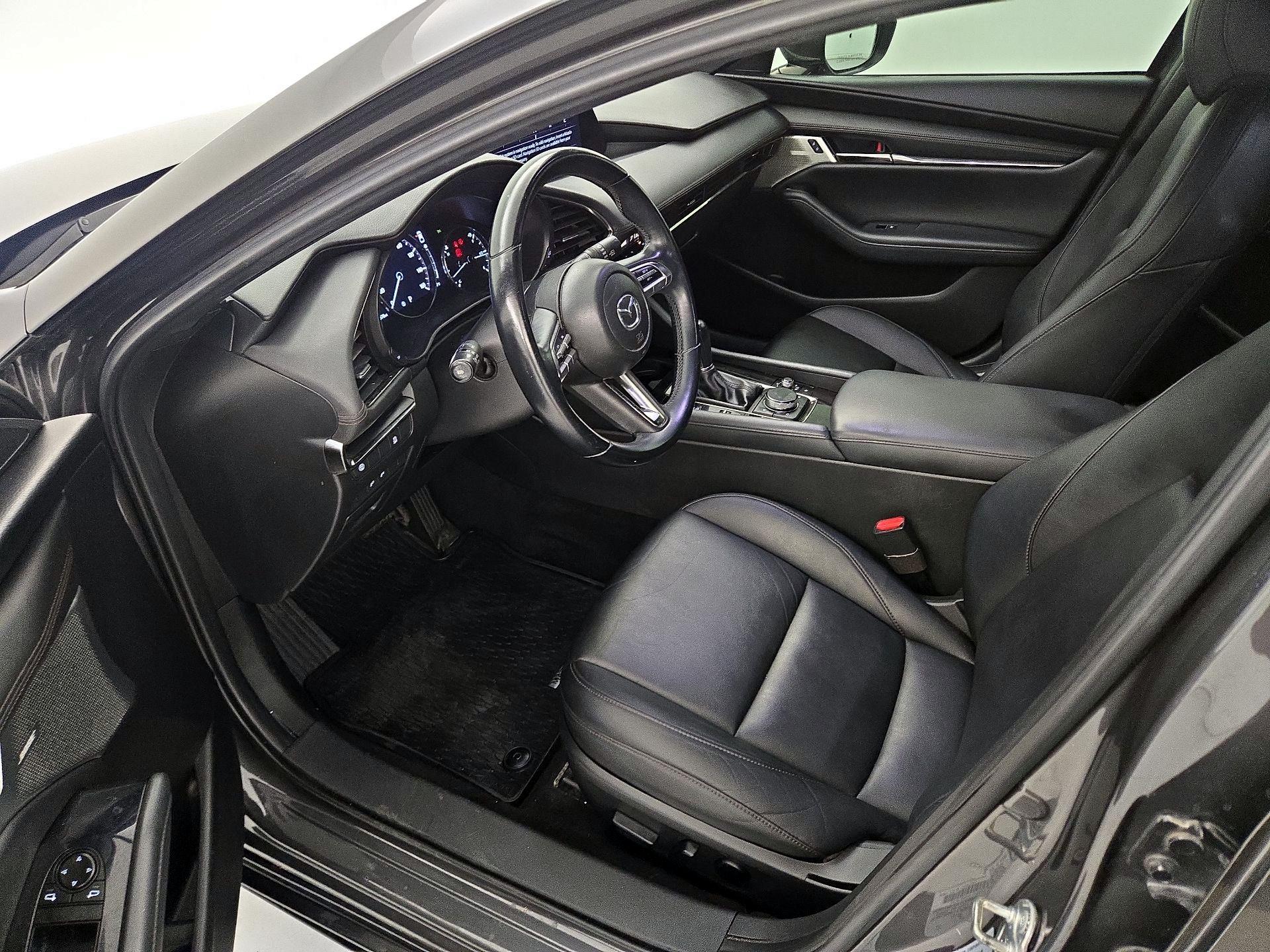 Thumbnail: 2019 Mazda Mazda3 - 11