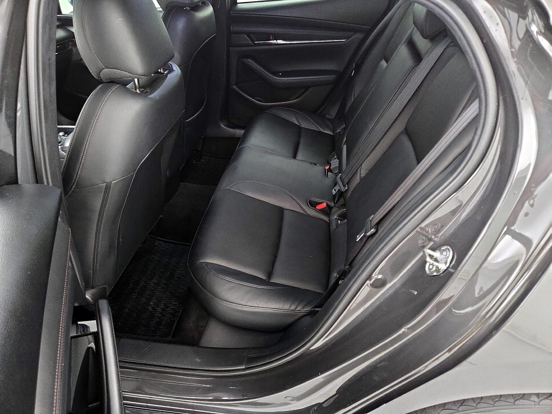 Thumbnail: 2019 Mazda Mazda3 - 19