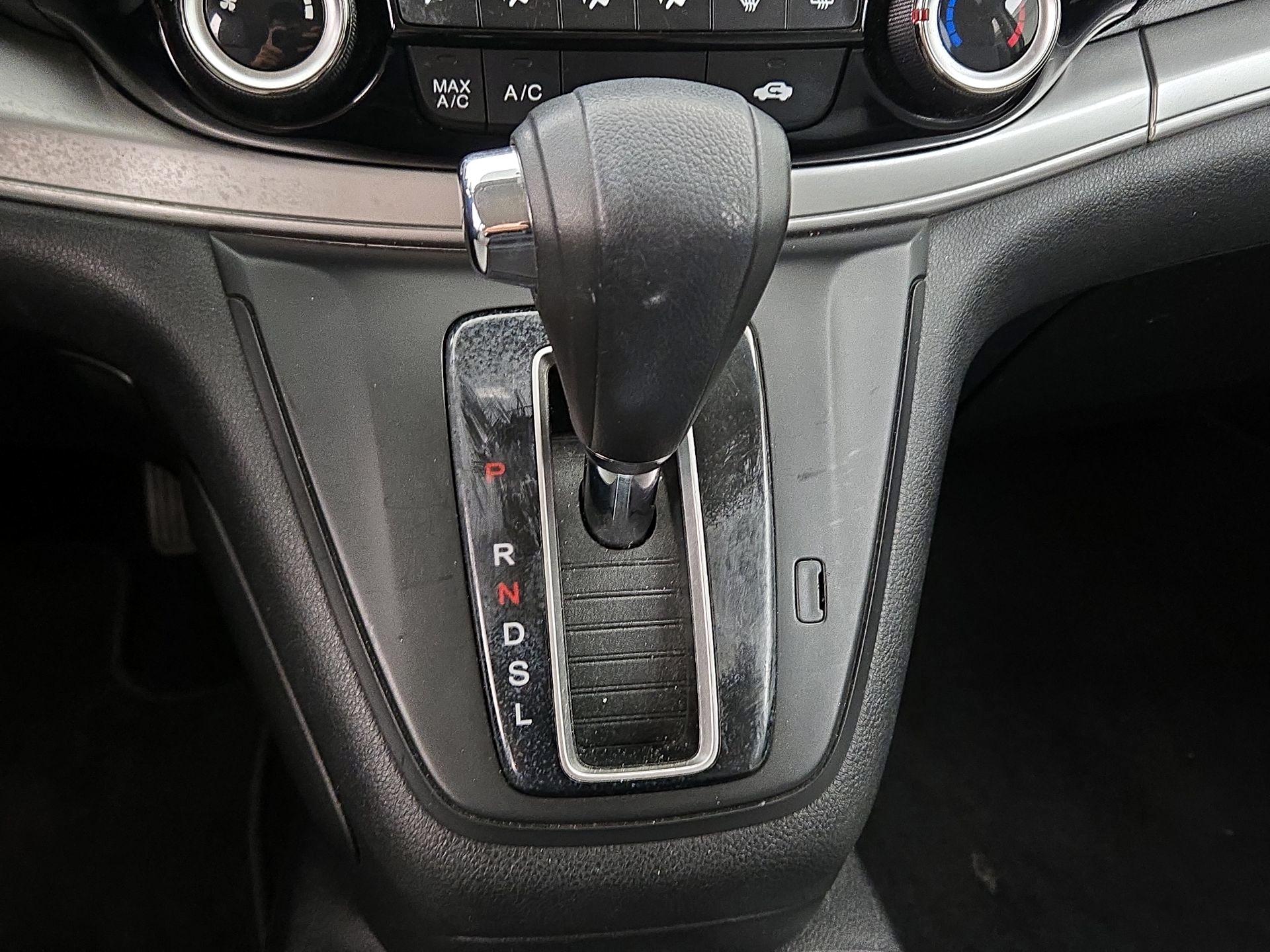 Thumbnail: 2016 Honda CR-V - 17
