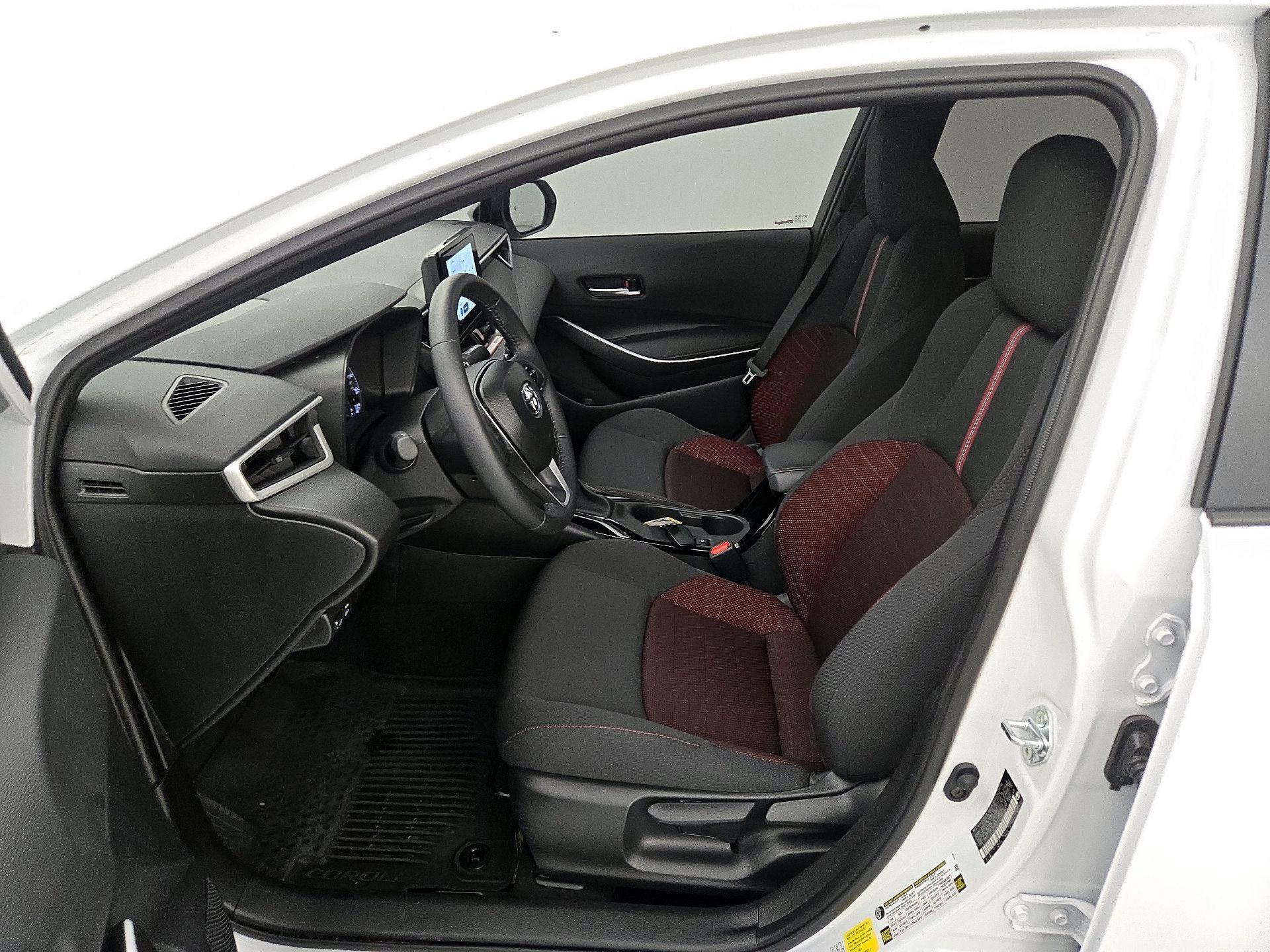 Thumbnail: 2025 Toyota Corolla - 11