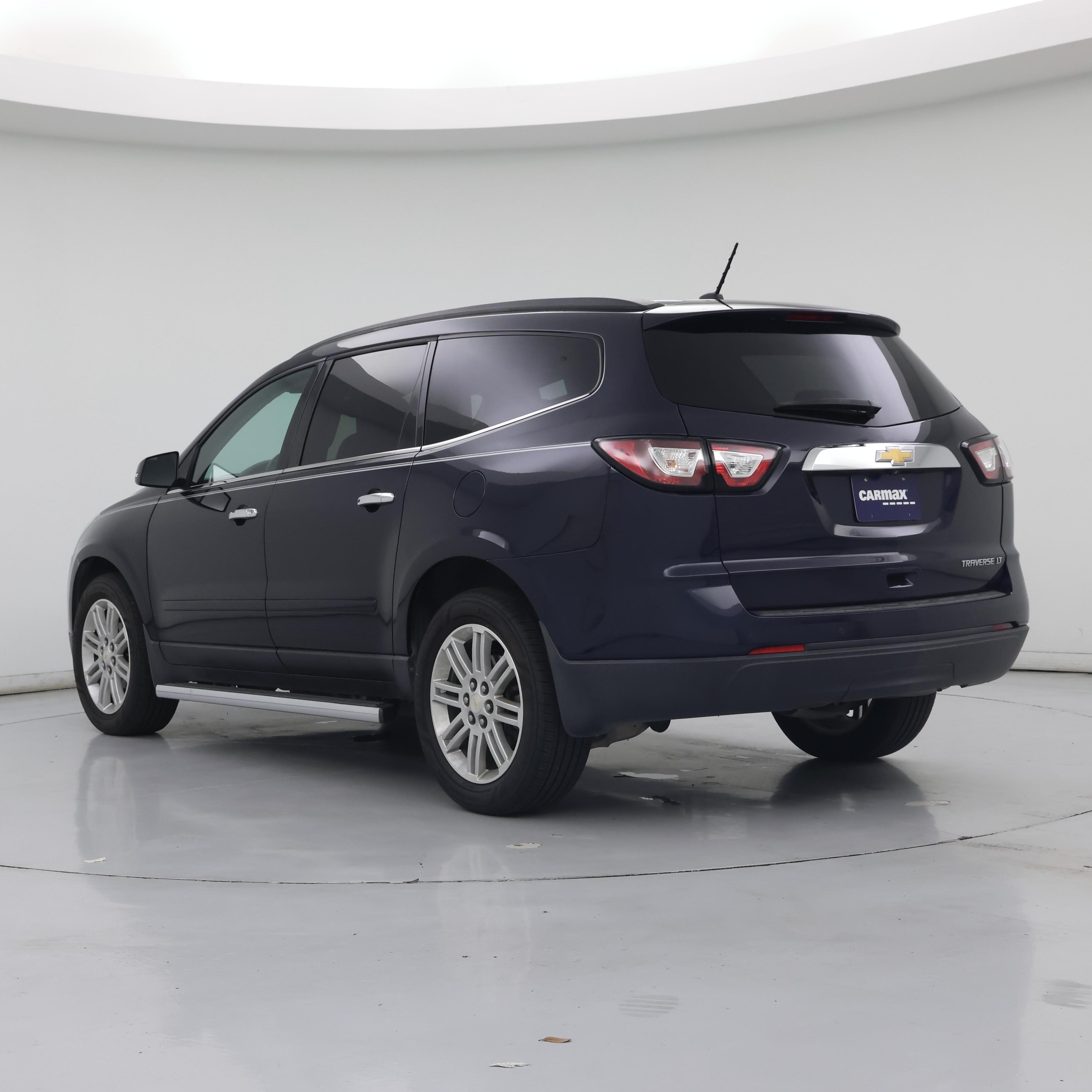 Thumbnail: 2015 Chevrolet Traverse - 2