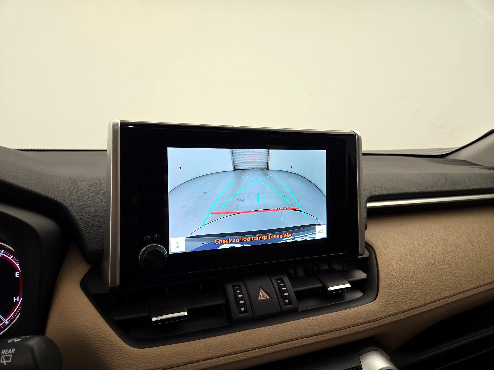 Thumbnail: 2025 Toyota RAV4 - 14