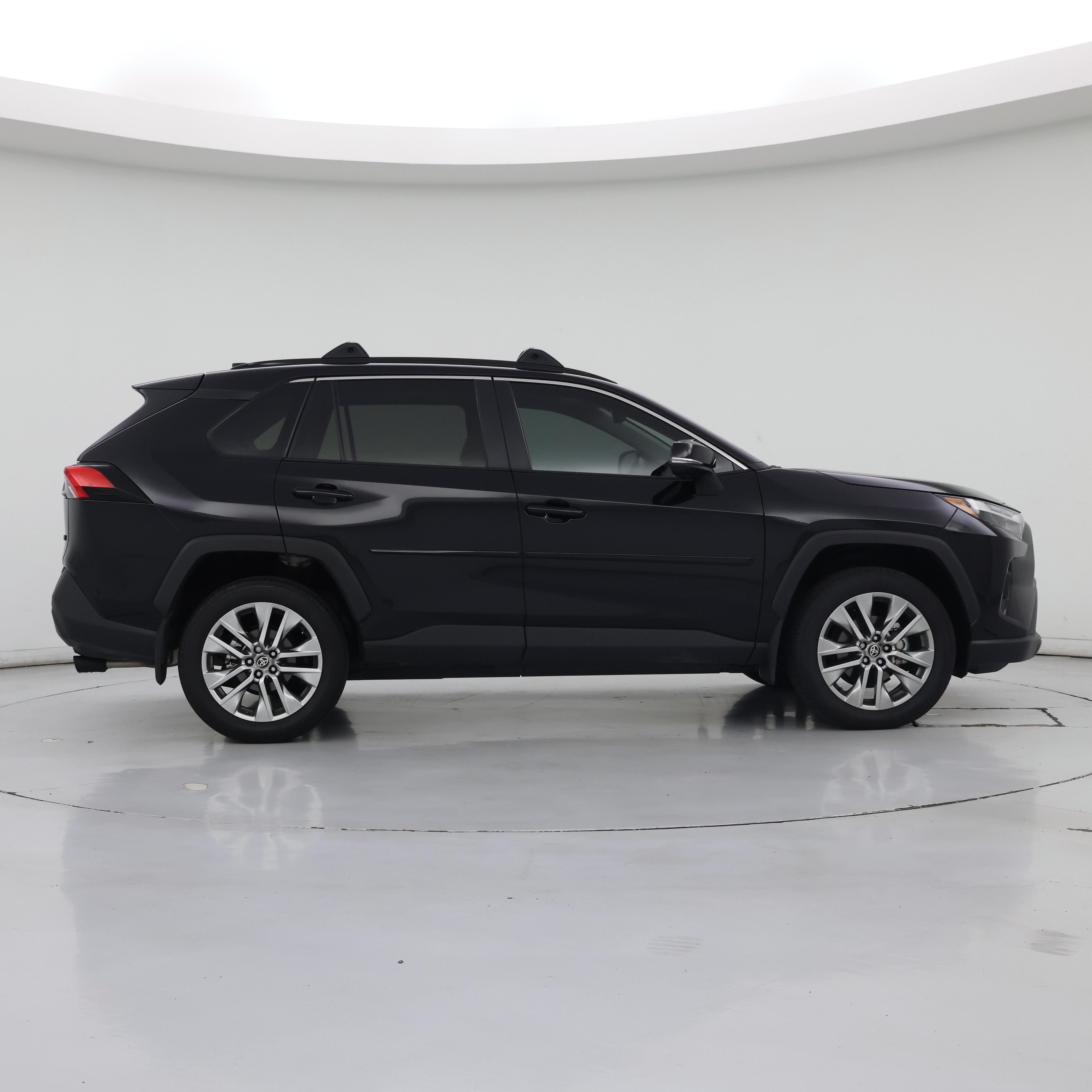 Thumbnail: 2025 Toyota RAV4 - 7