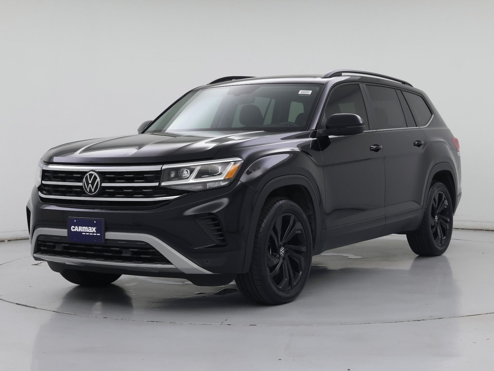 2023 Volkswagen Atlas SE w/Tech - Photo 5