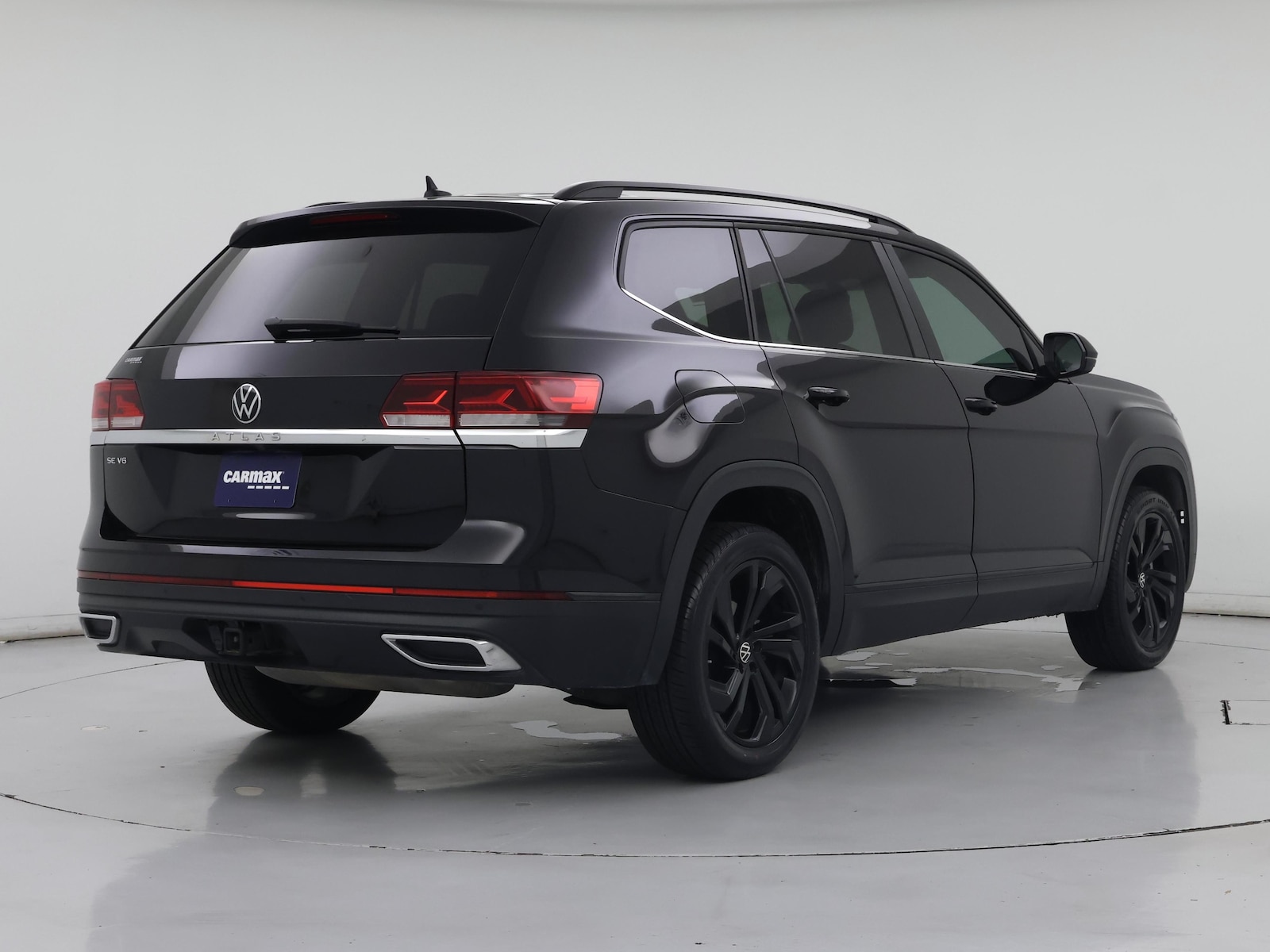 2023 Volkswagen Atlas SE w/Tech - Photo 9