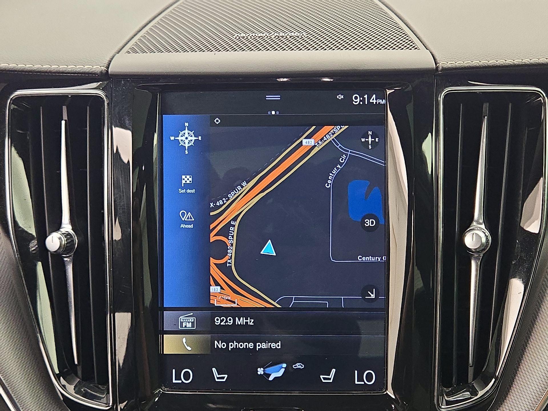 Thumbnail: 2020 Volvo XC60 - 14