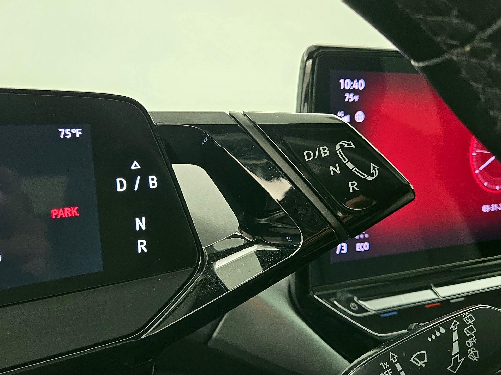 Thumbnail: 2021 Volkswagen ID.4 - 17