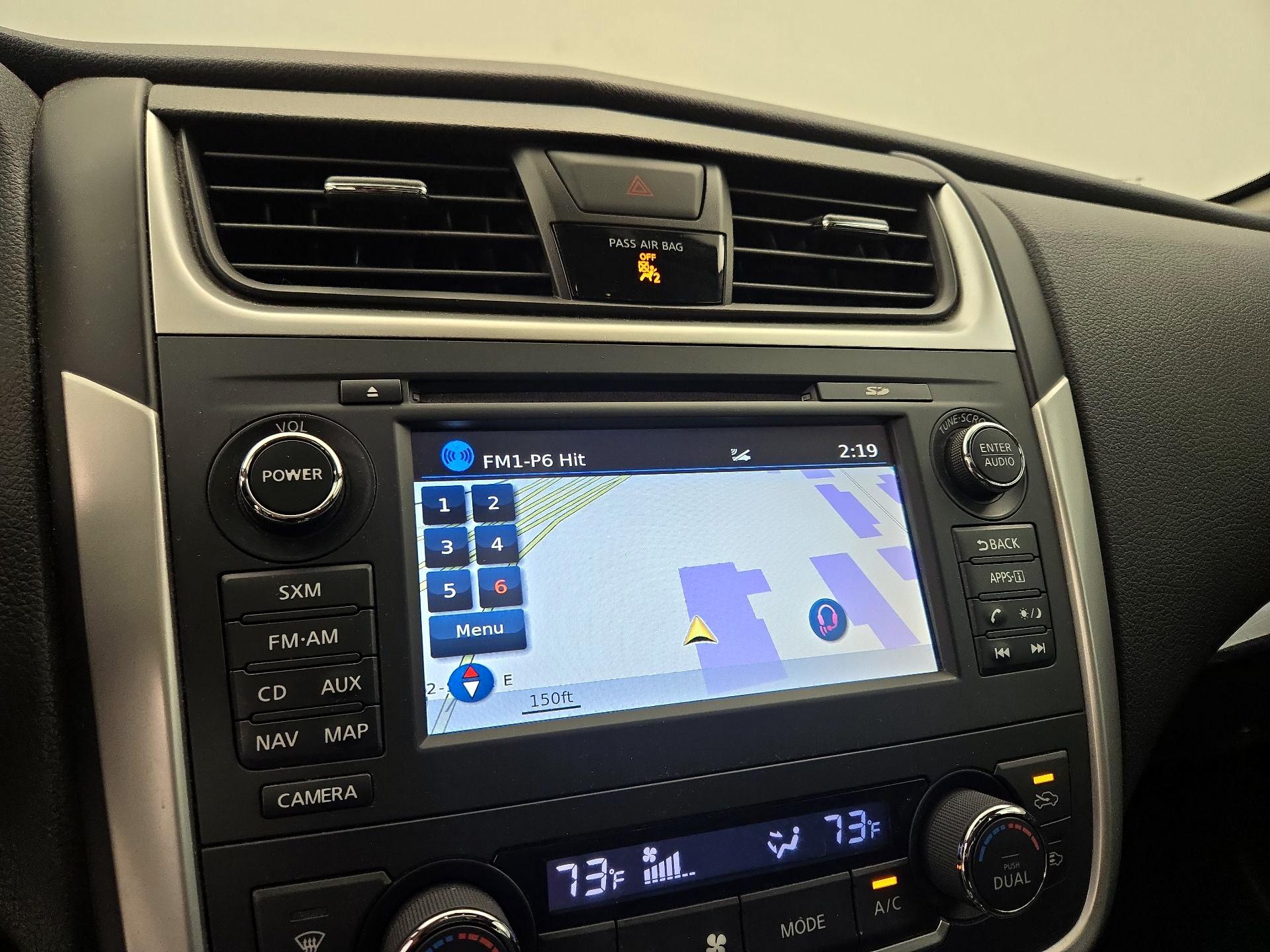Thumbnail: 2016 Nissan Altima - 14