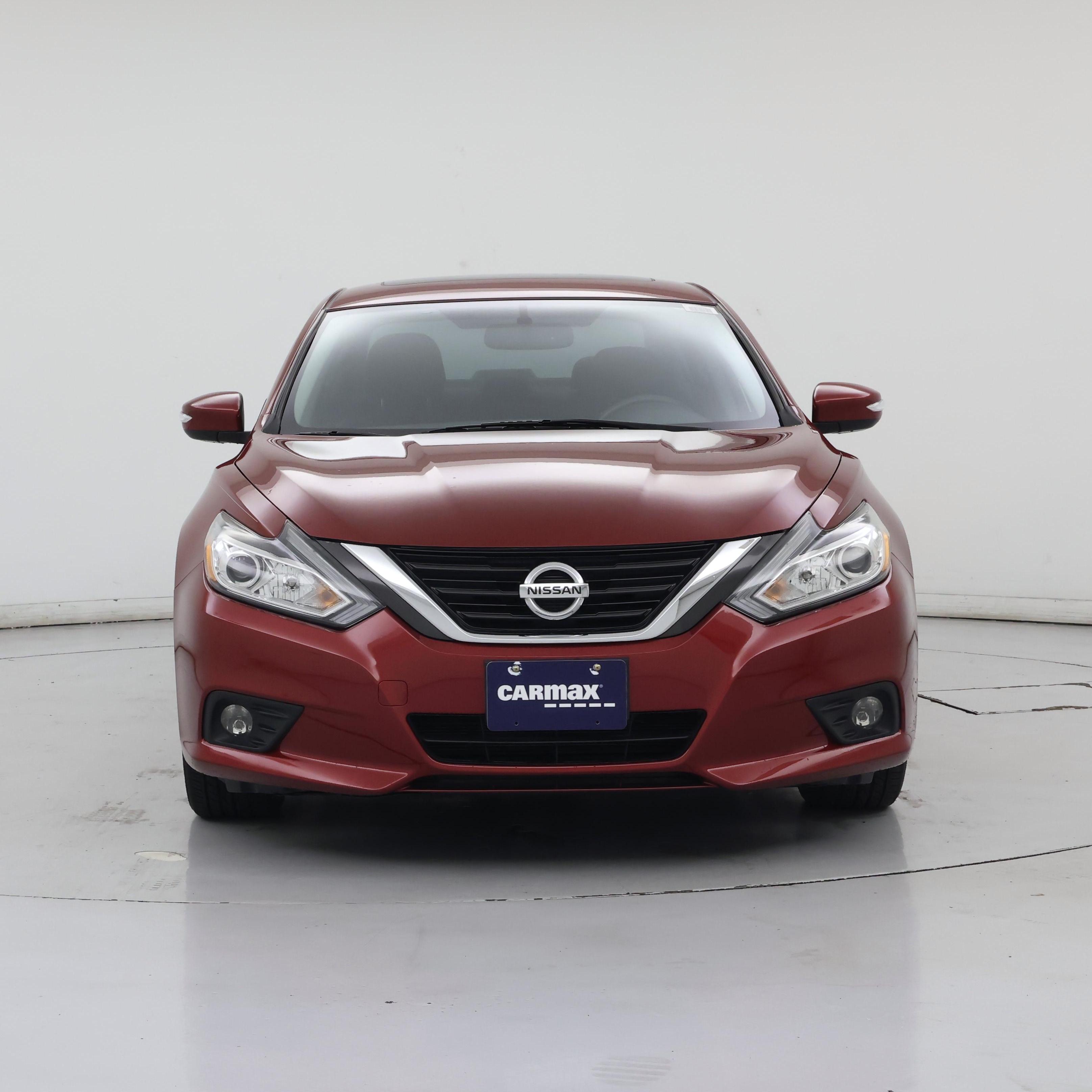 Thumbnail: 2016 Nissan Altima - 5