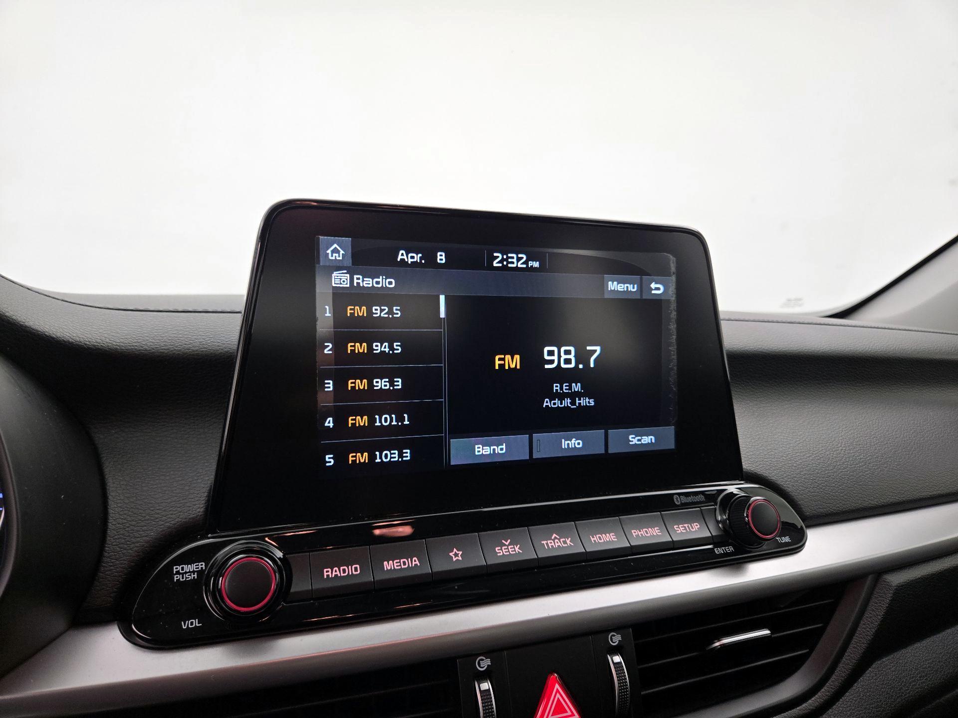 Thumbnail: 2020 Kia Forte - 15