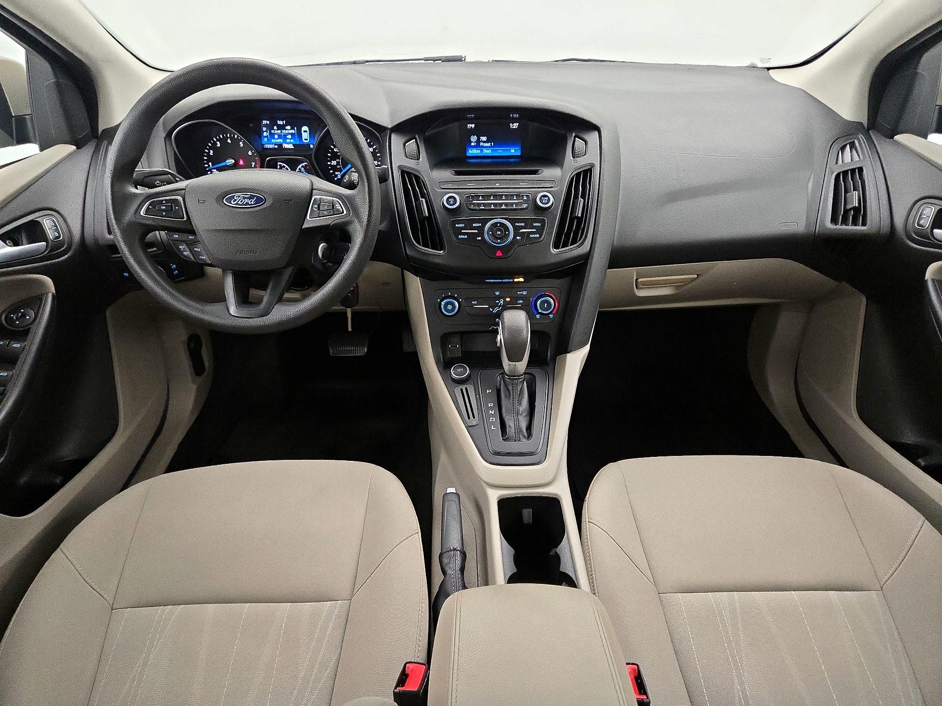 Thumbnail: 2017 Ford Focus - 9